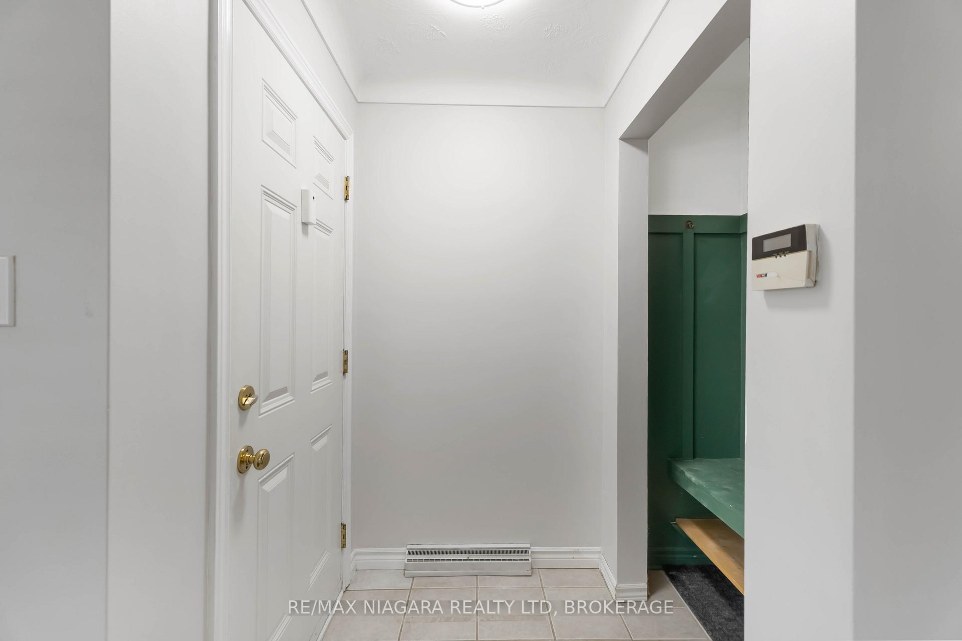 Photo 3 of 80 Ted Street, St. Catharines, Fairview — HOMEH