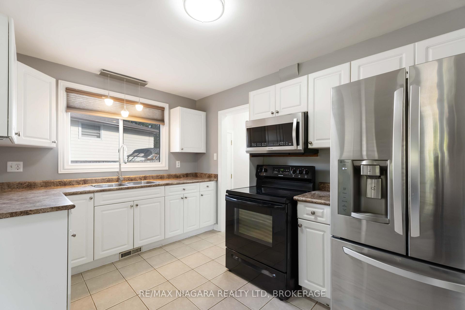 Photo 14 of 80 Ted Street, St. Catharines, Fairview — HOMEH