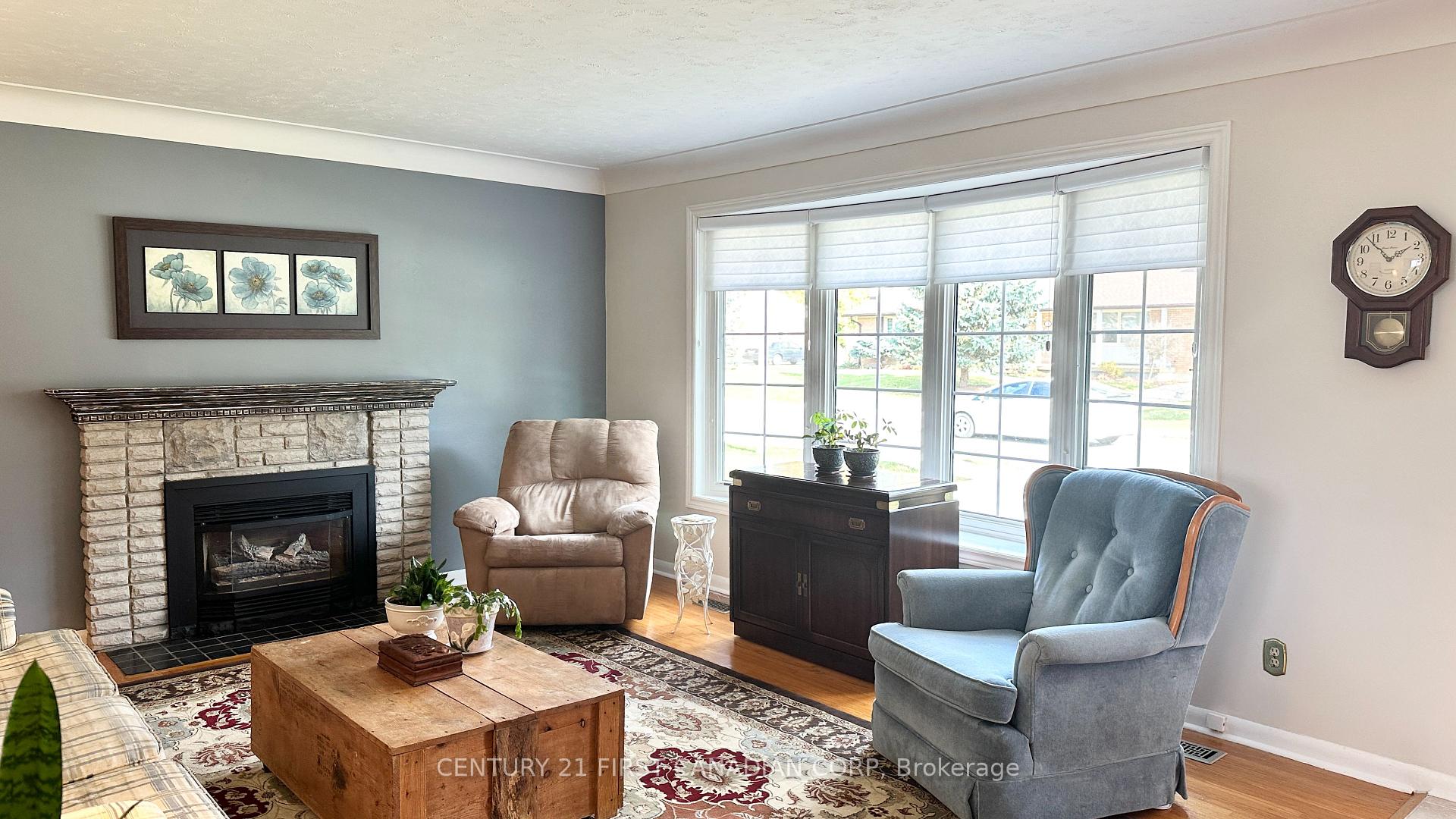 Photo 5 of 13 Pullen Avenue, St. Thomas — HOMEH