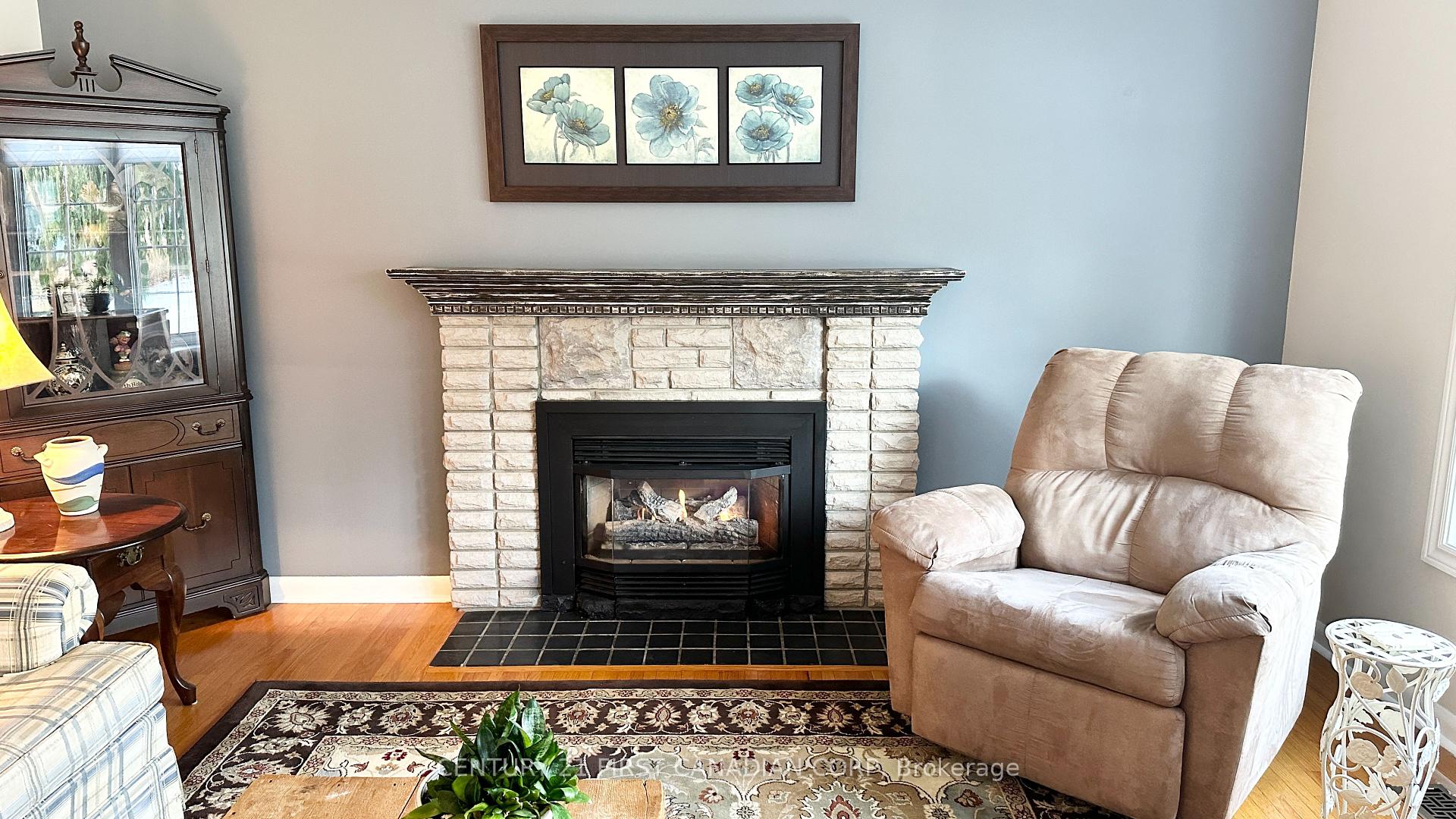 Photo 7 of 13 Pullen Avenue, St. Thomas — HOMEH