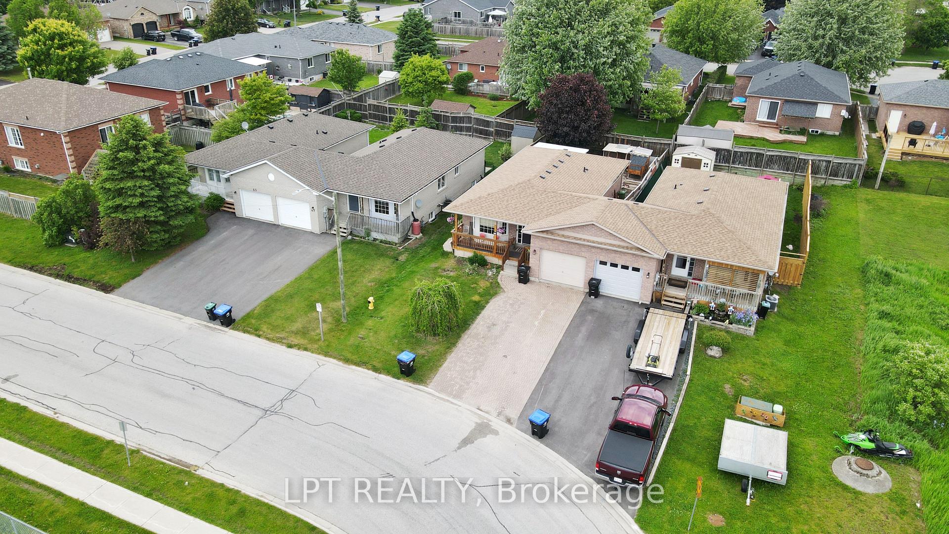 Photo 2 of 69 Simcoe Street, Springwater, Elmvale — HOMEH