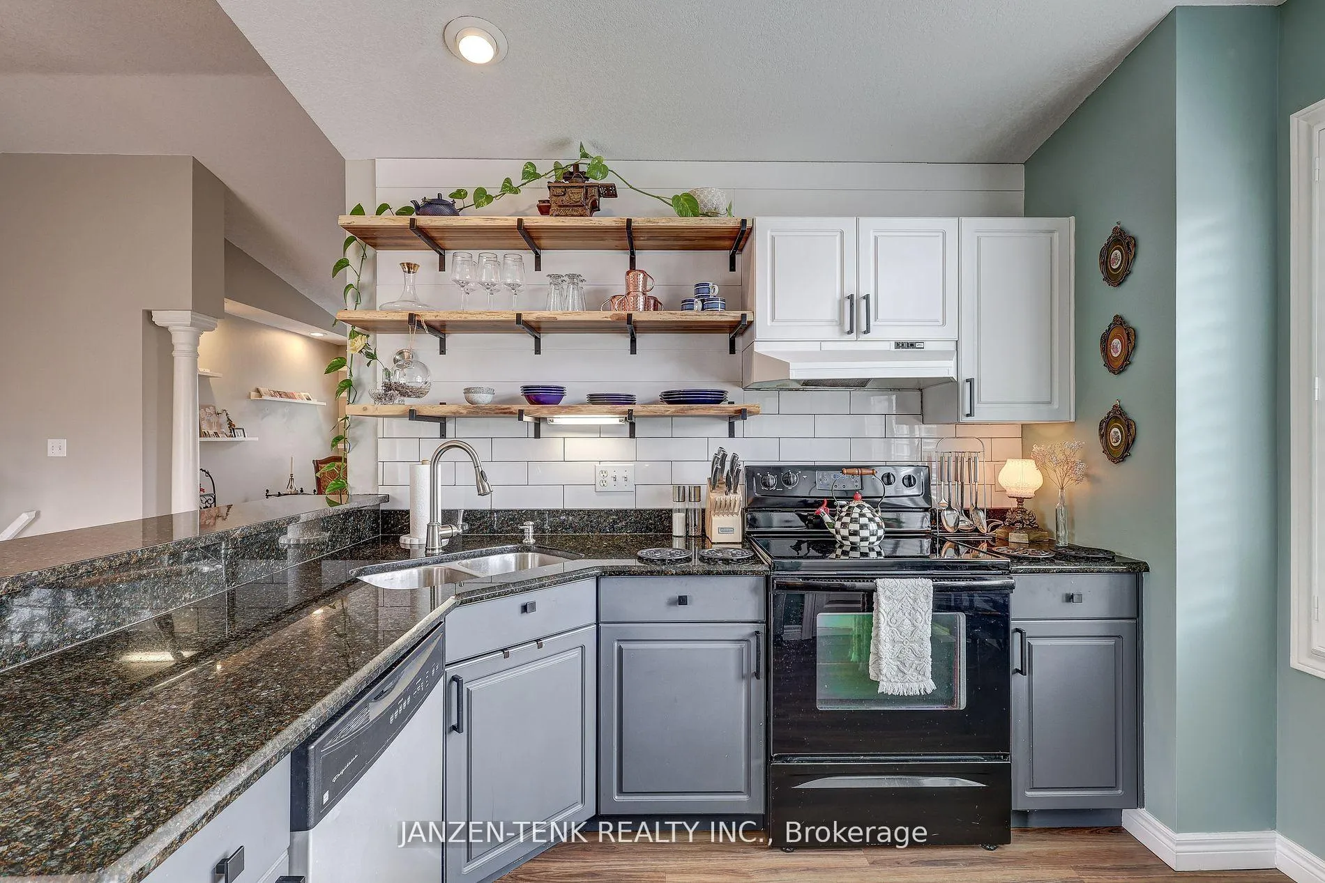 Photo 2 of 2 Rosethorn Court, St. Thomas — HOMEH