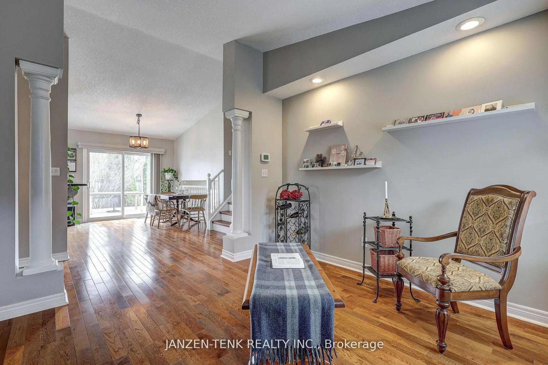 Photo 12 of 2 Rosethorn Court, St. Thomas — HOMEH