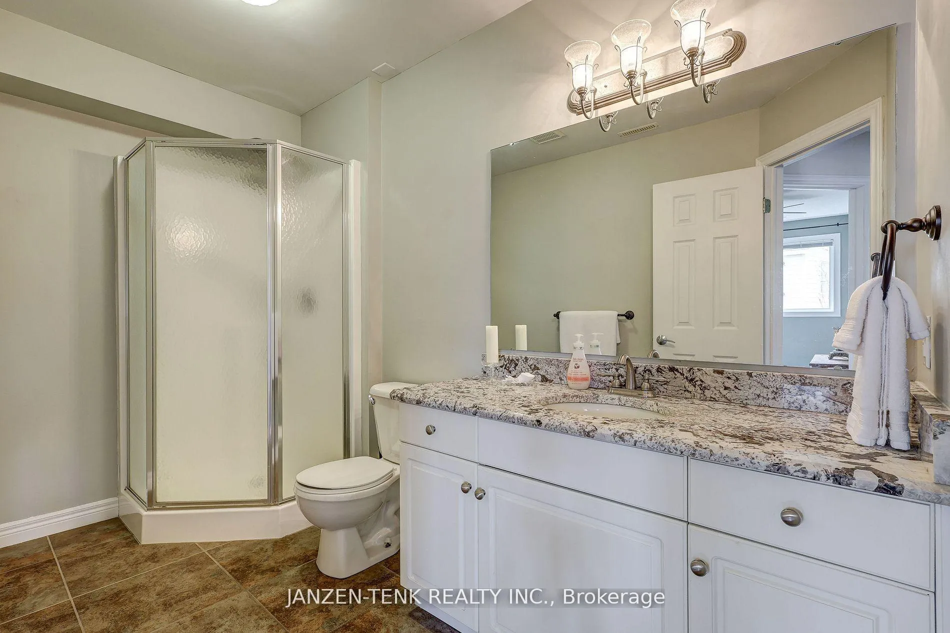 Photo 18 of 2 Rosethorn Court, St. Thomas — HOMEH