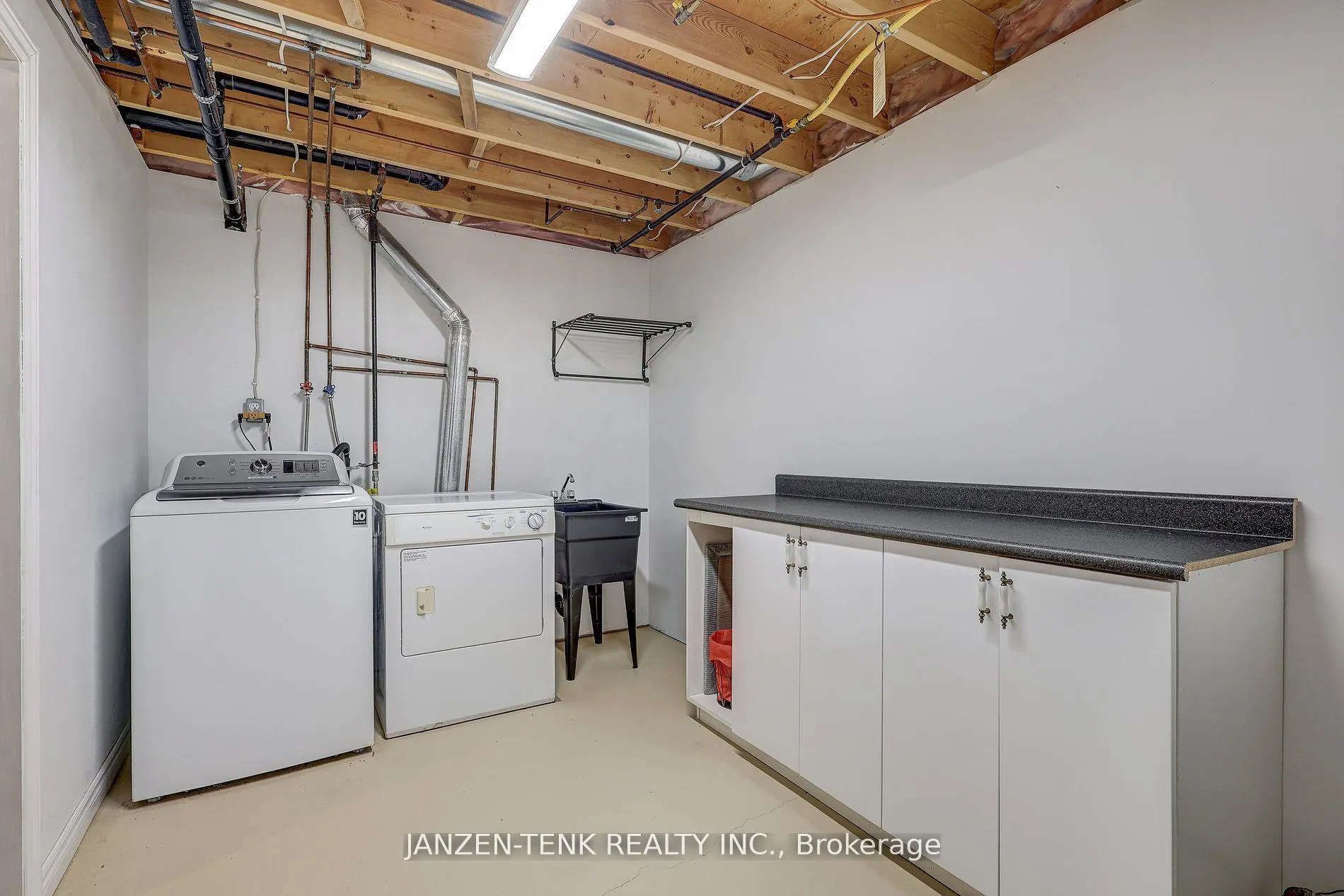 Photo 25 of 2 Rosethorn Court, St. Thomas — HOMEH