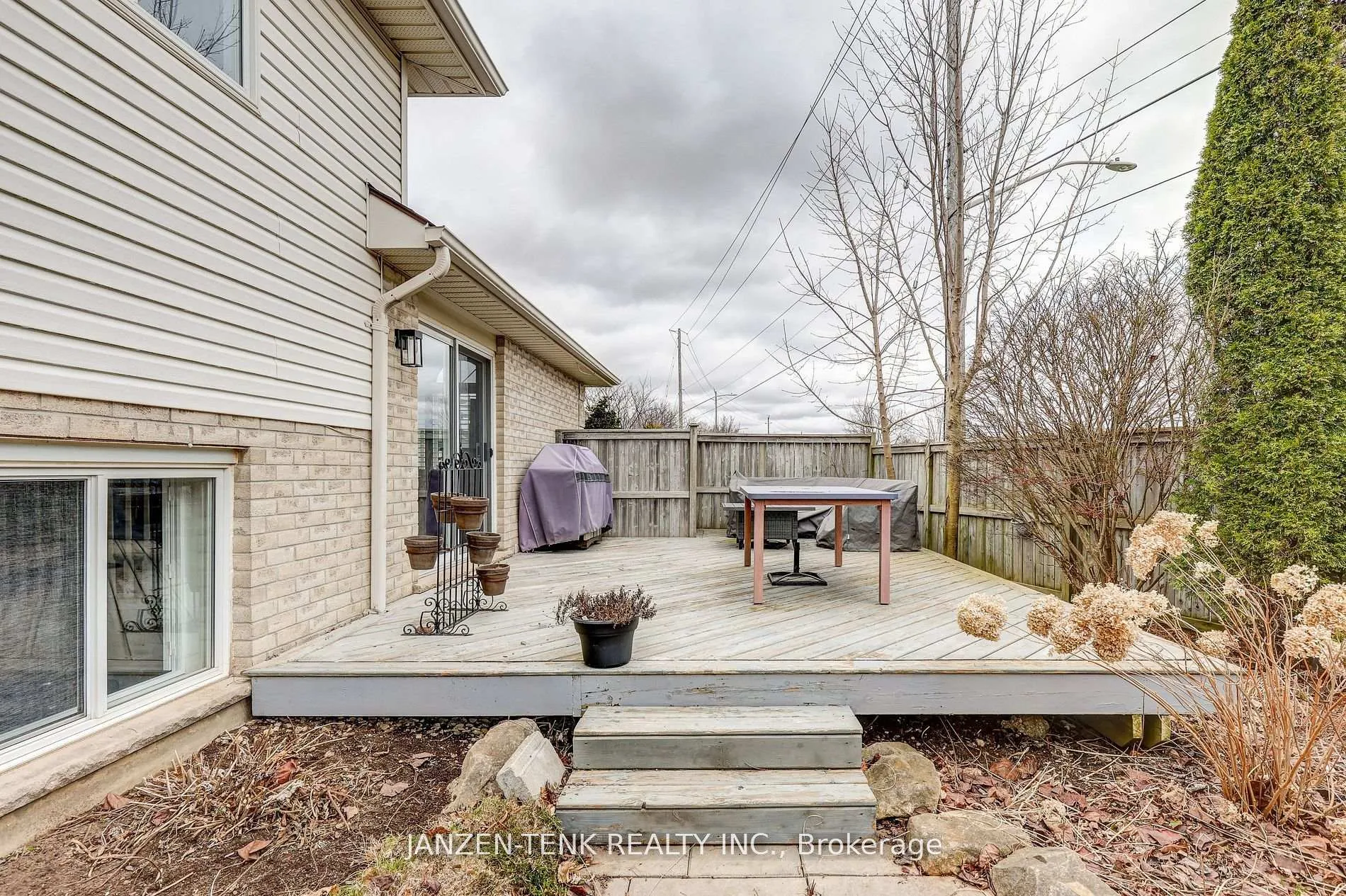 Photo 26 of 2 Rosethorn Court, St. Thomas — HOMEH