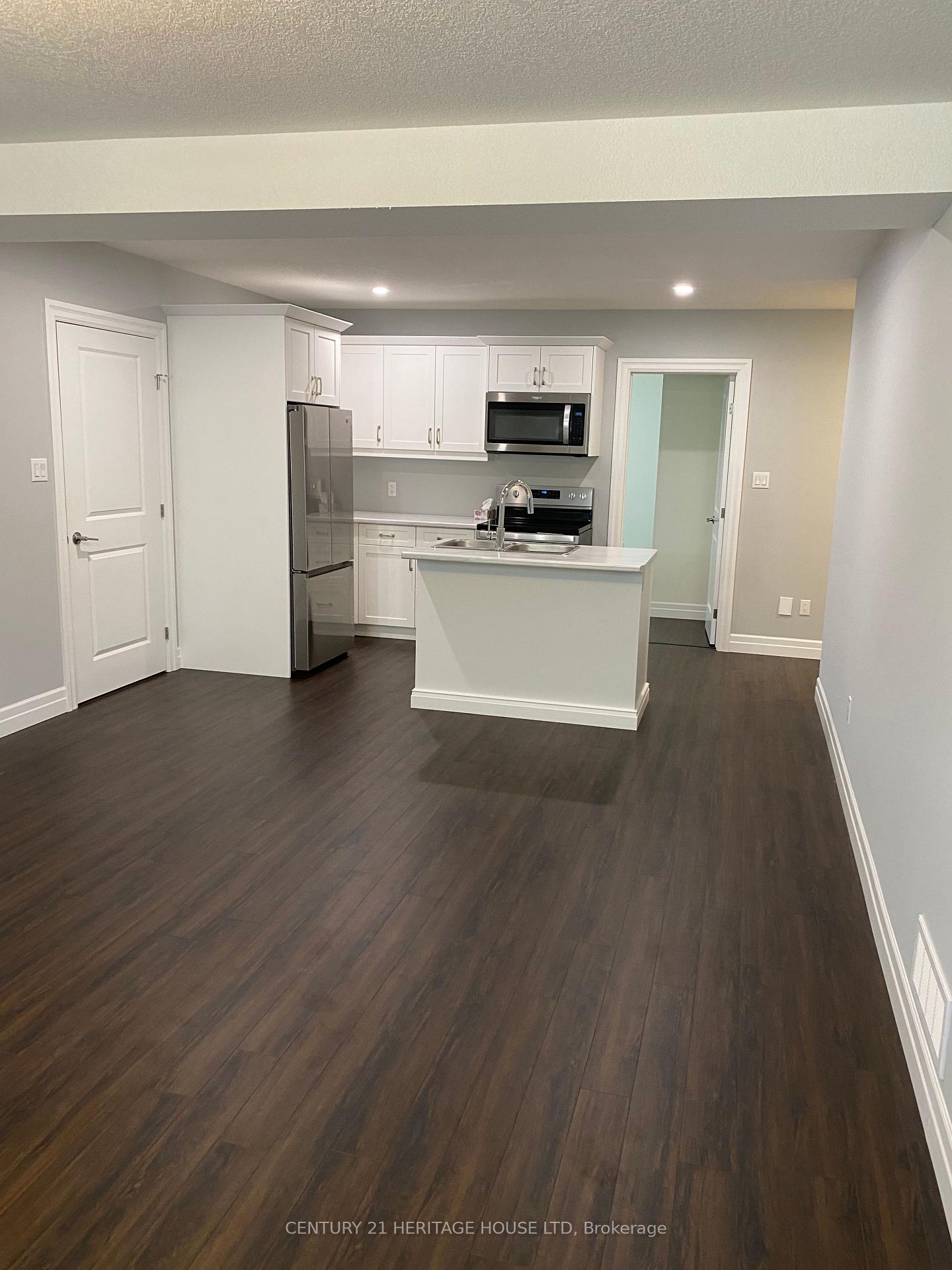 Photo 6 of 77 Royal Dornoch Drive S, St. Thomas — HOMEH