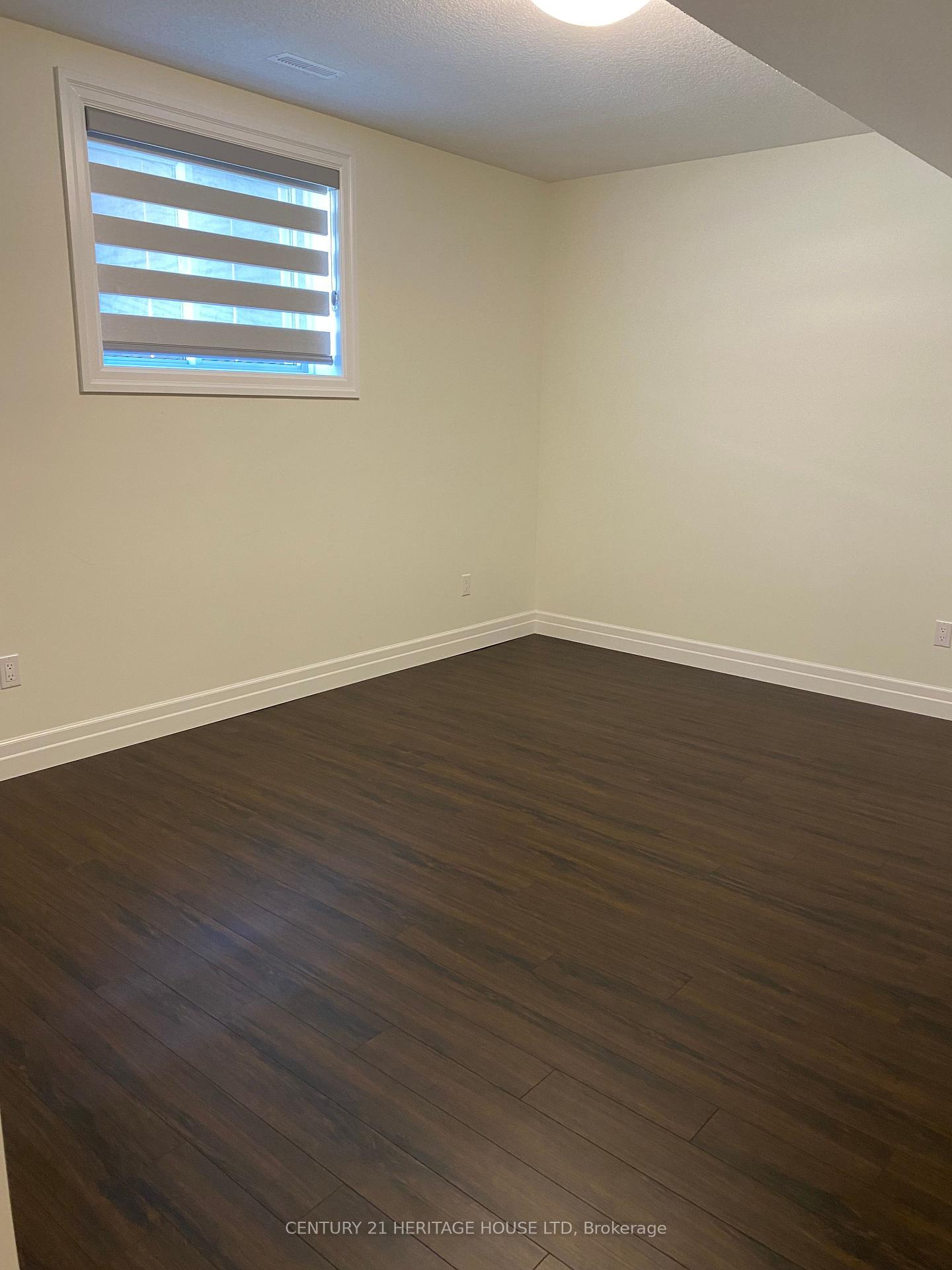 Photo 7 of 77 Royal Dornoch Drive S, St. Thomas — HOMEH