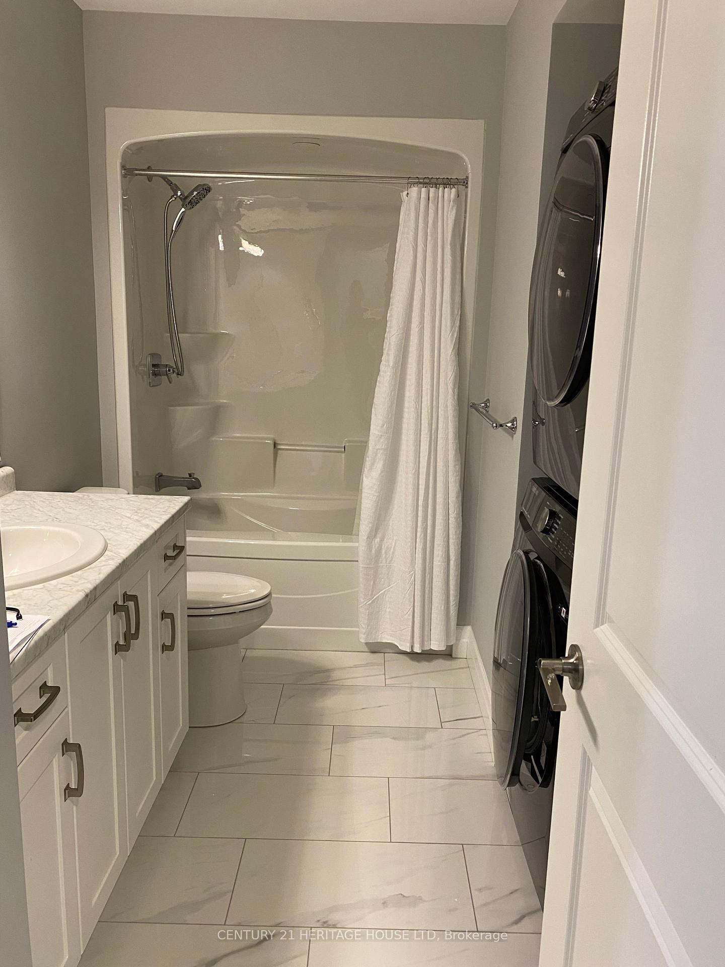 Photo 11 of 77 Royal Dornoch Drive S, St. Thomas — HOMEH