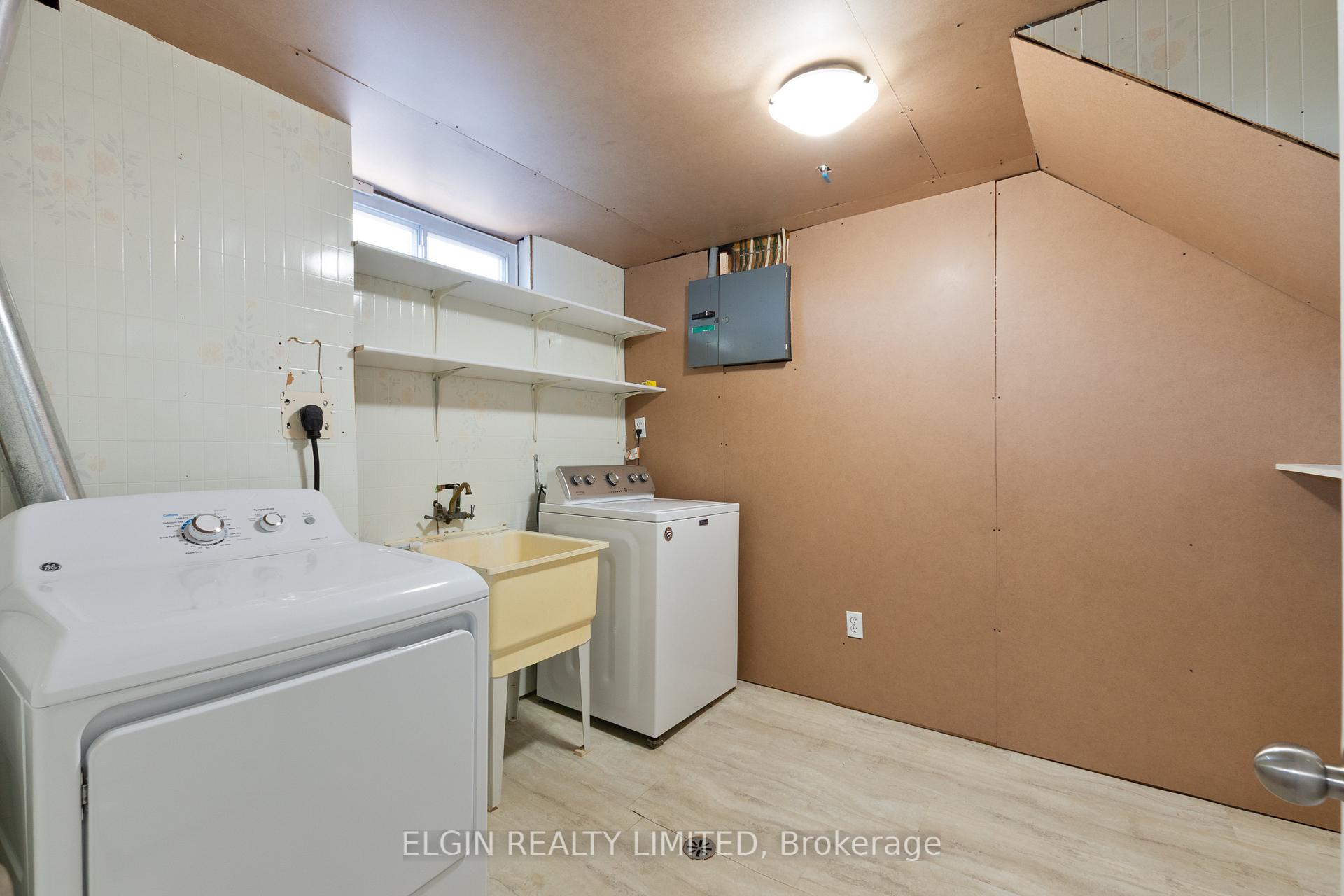 Photo 25 of 180 Fairview Avenue, St. Thomas — HOMEH