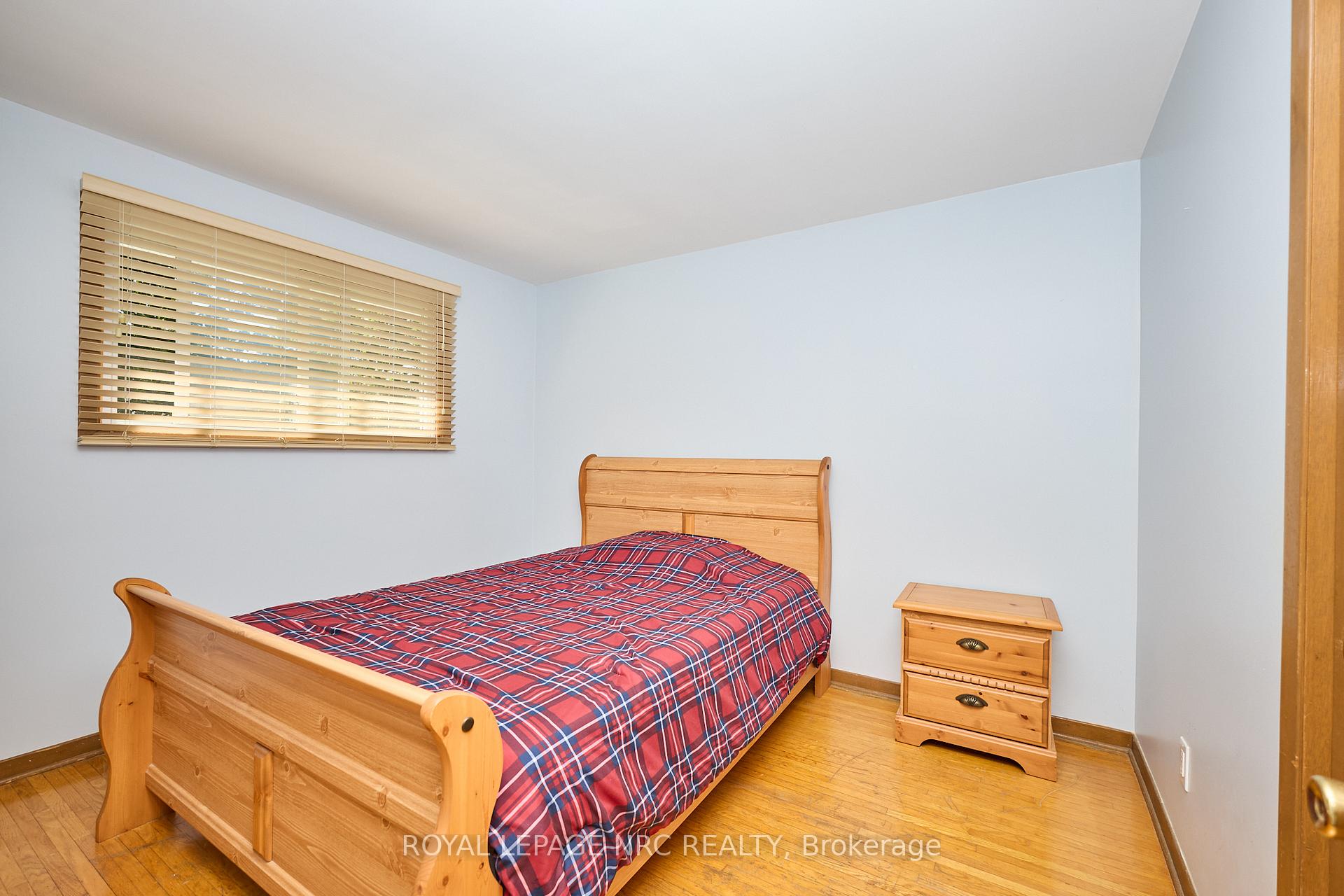 Photo 20 of 9 Royal Manor Drive, St. Catharines, Carlton/Bunting — HOMEH