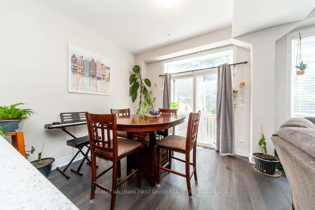 Photo 8 of 99 Manhattan Court, St. Catharines, Haig — HOMEH