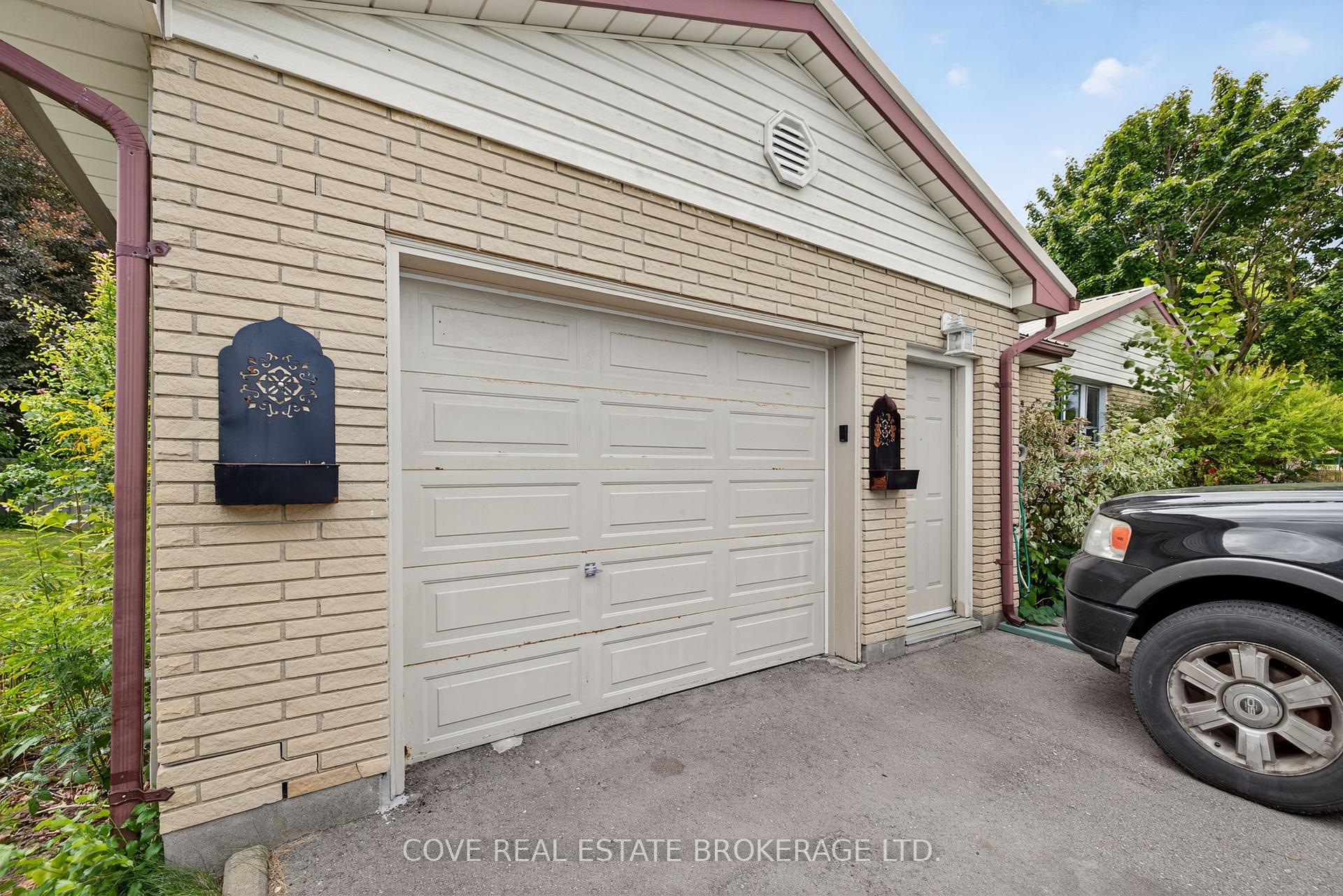 Photo 2 of 2 Aspen Avenue, St. Thomas — HOMEH
