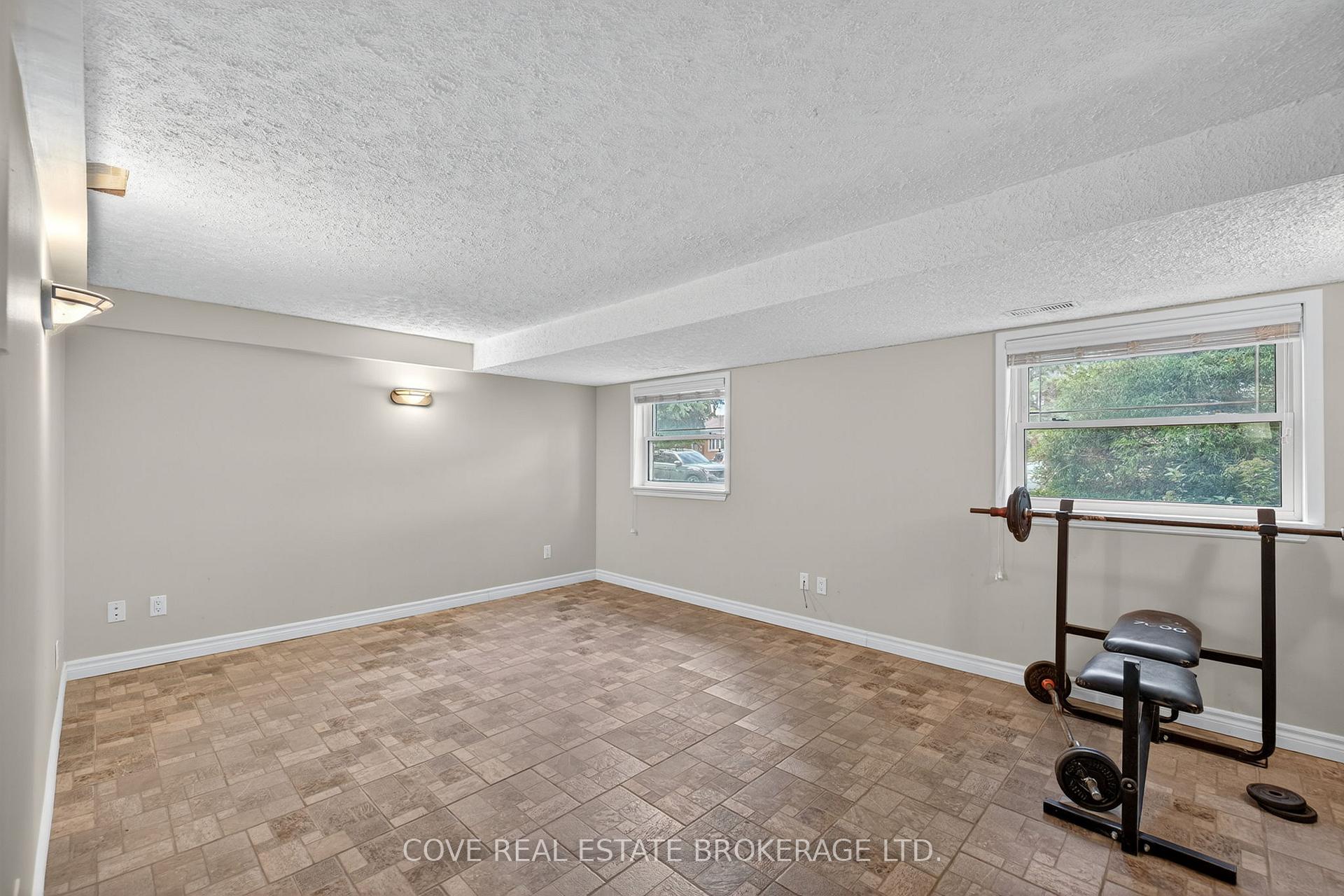 Photo 20 of 2 Aspen Avenue, St. Thomas — HOMEH