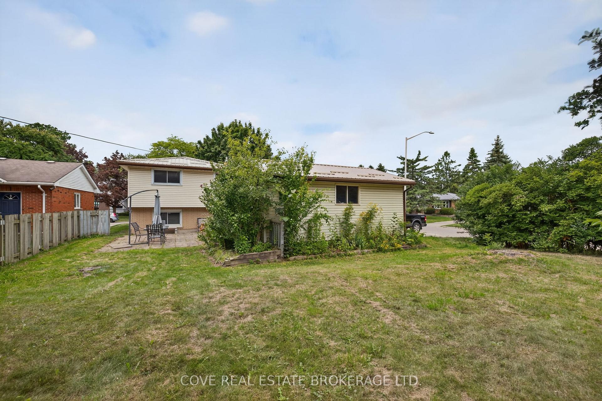 Photo 28 of 2 Aspen Avenue, St. Thomas — HOMEH
