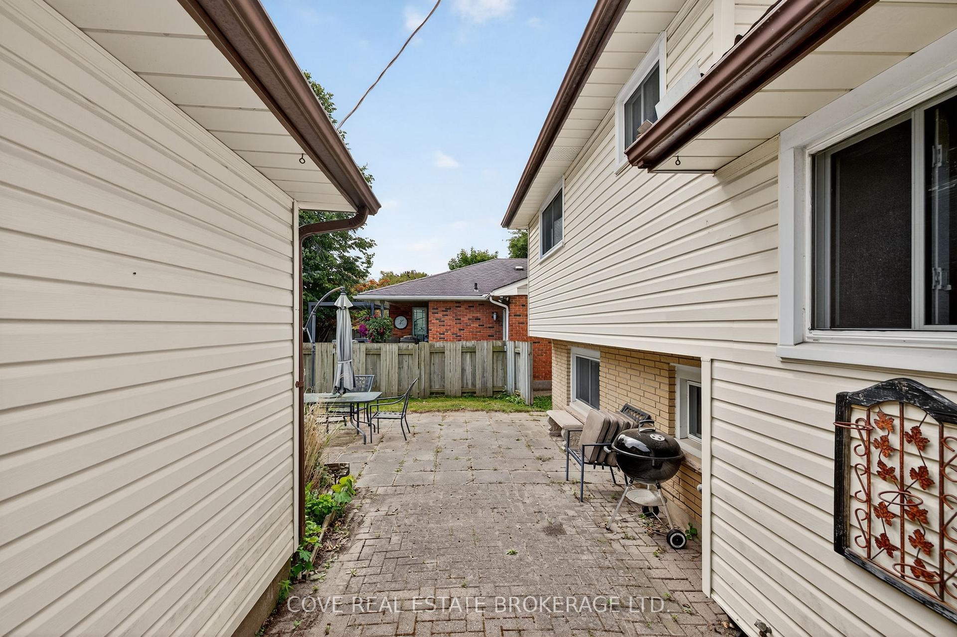 Photo 30 of 2 Aspen Avenue, St. Thomas — HOMEH