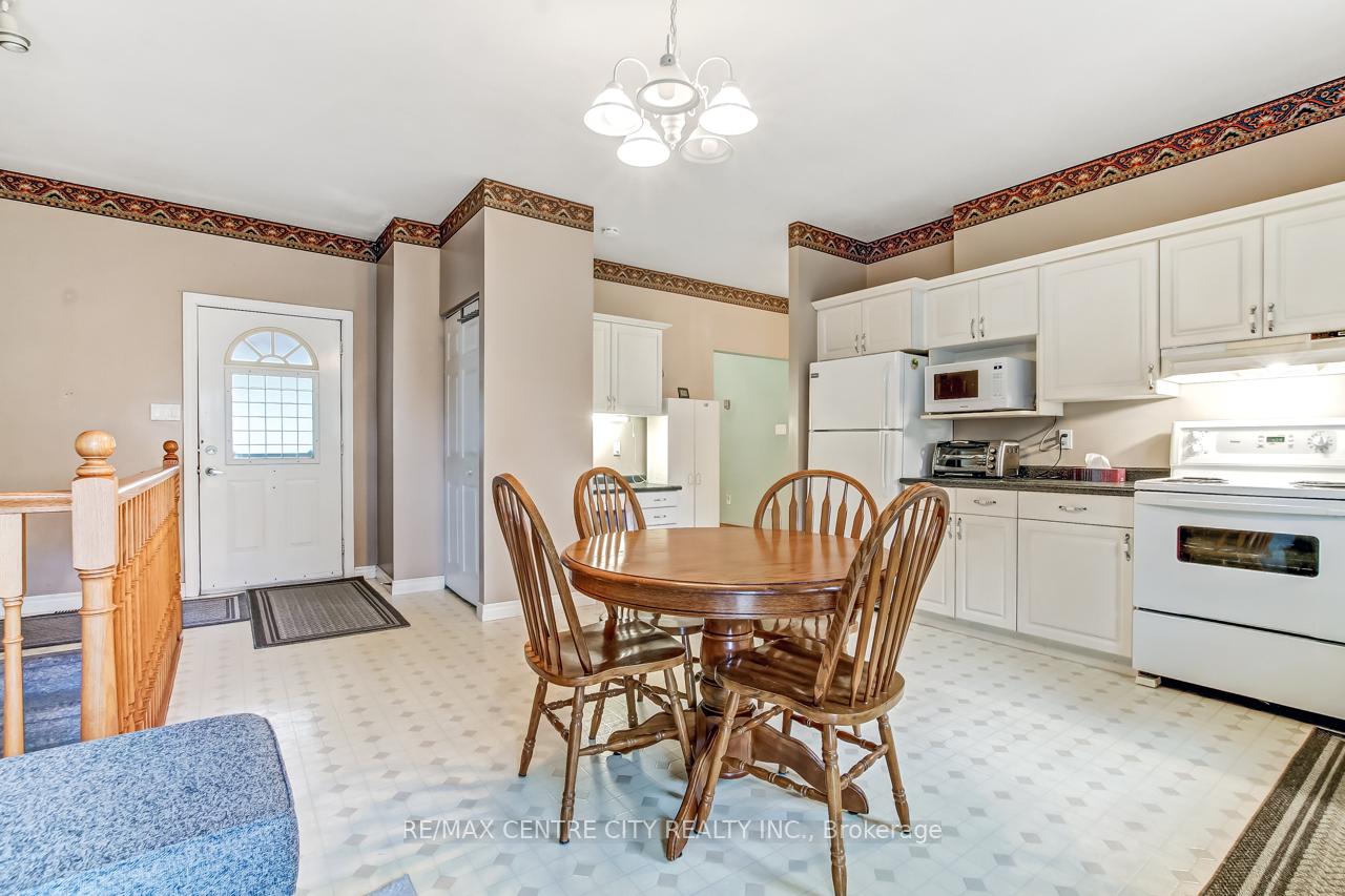 Photo 14 of 45 Mary Street E, St. Thomas — HOMEH