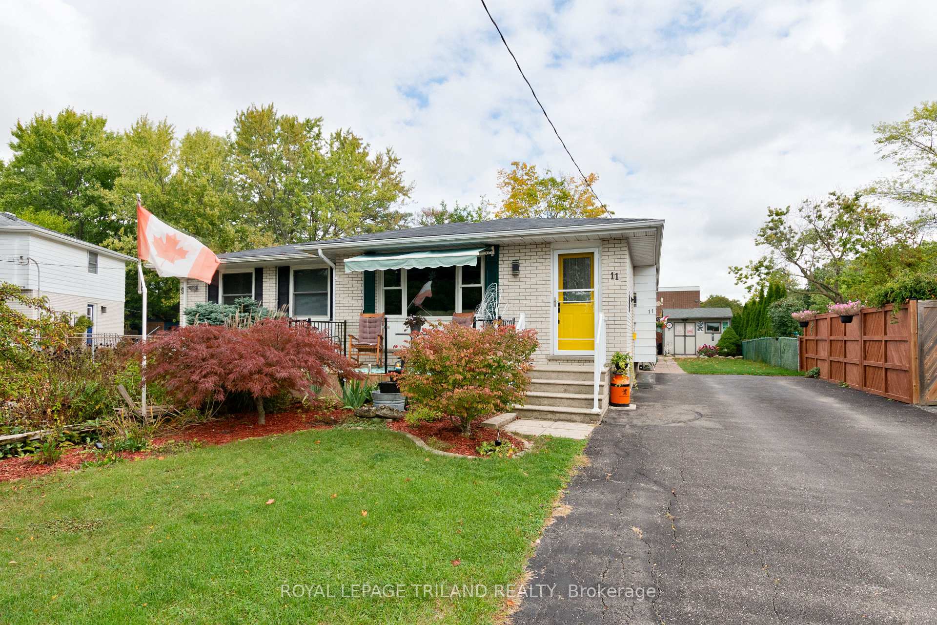 Photo 1 of 11 Gregory Place, St. Thomas — HOMEH