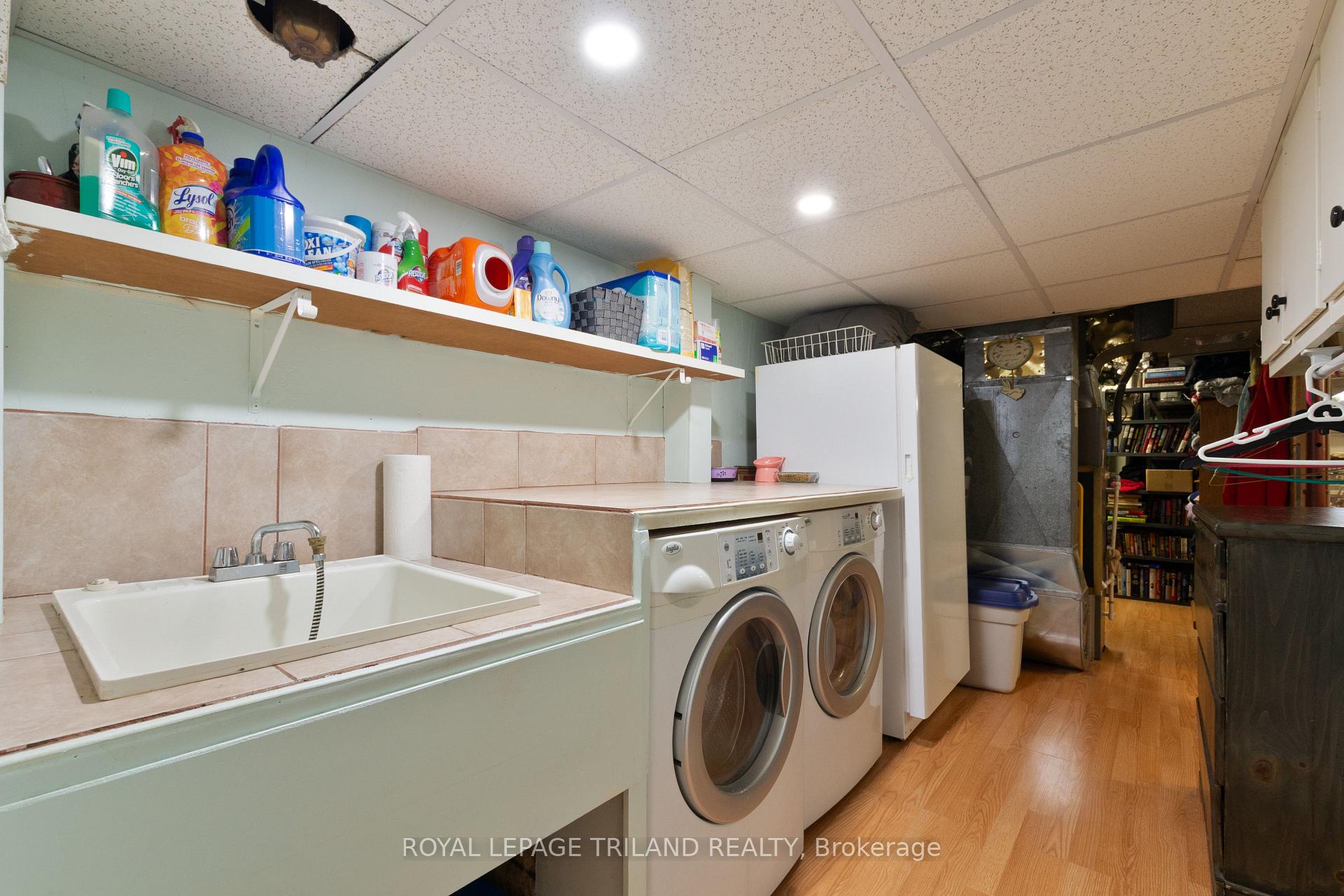 Photo 30 of 11 Gregory Place, St. Thomas — HOMEH