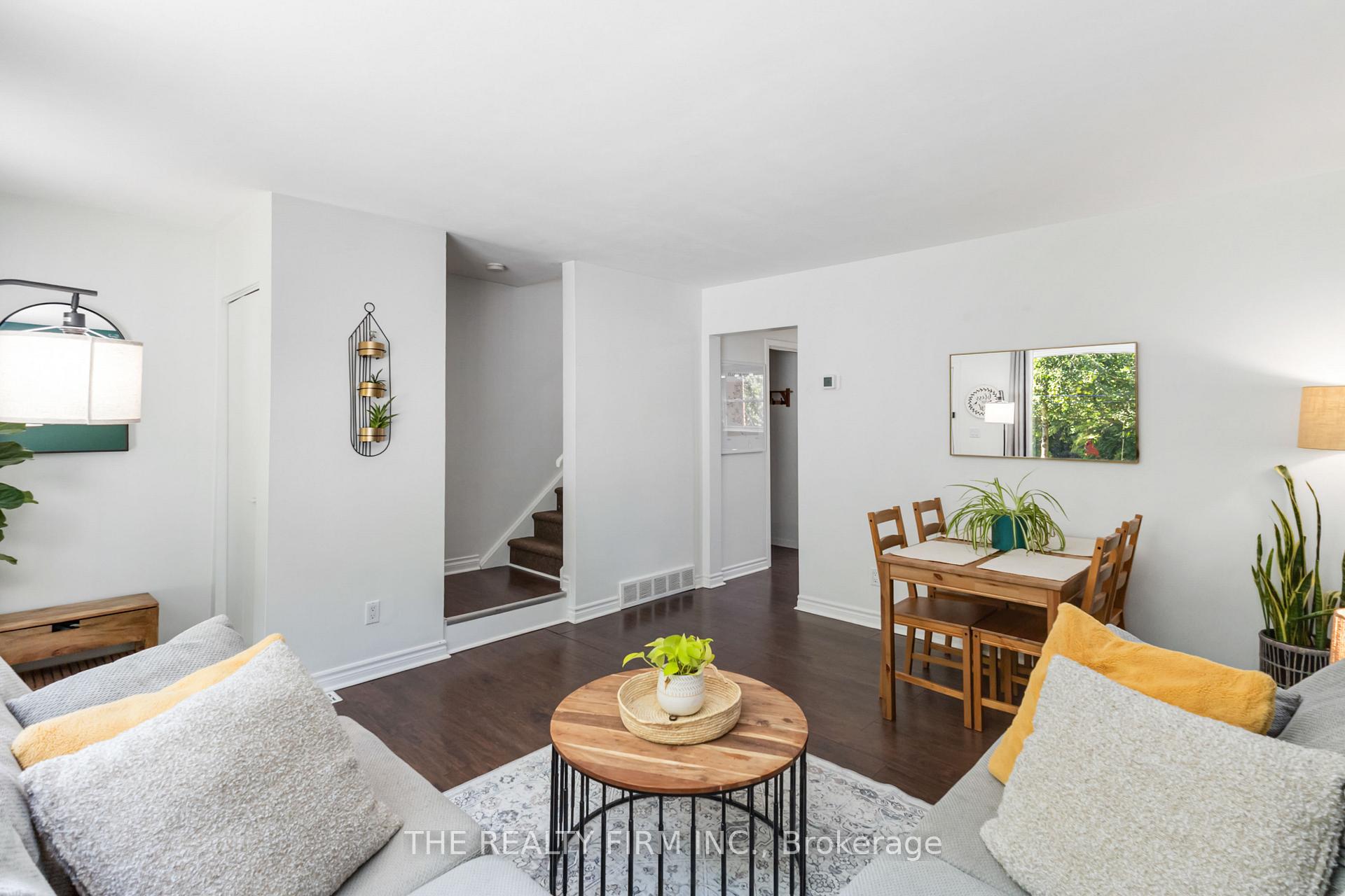 Photo 2 of Unit 5, 71 Parkside Drive, St. Thomas — HOMEH