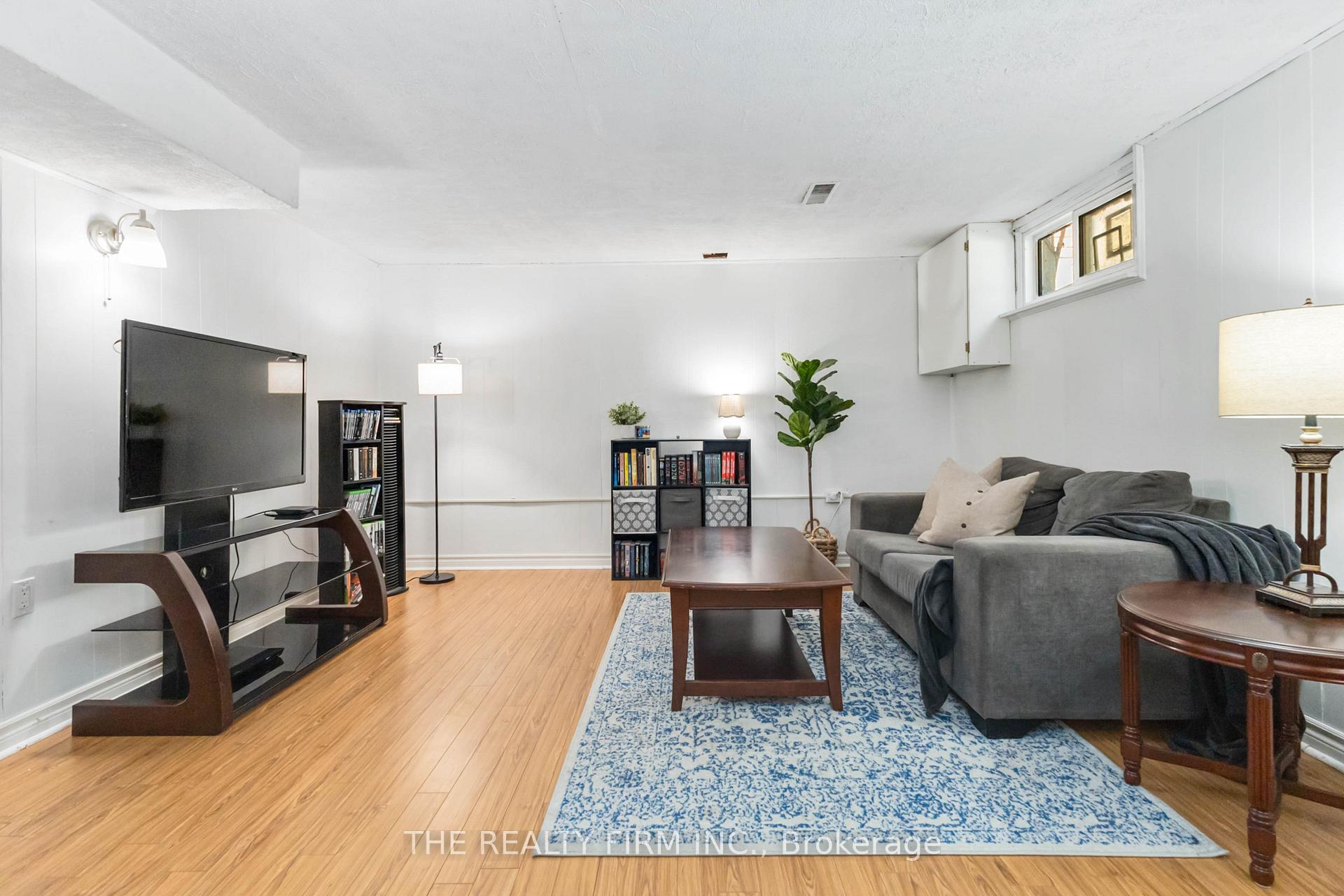Photo 8 of Unit 5, 71 Parkside Drive, St. Thomas — HOMEH