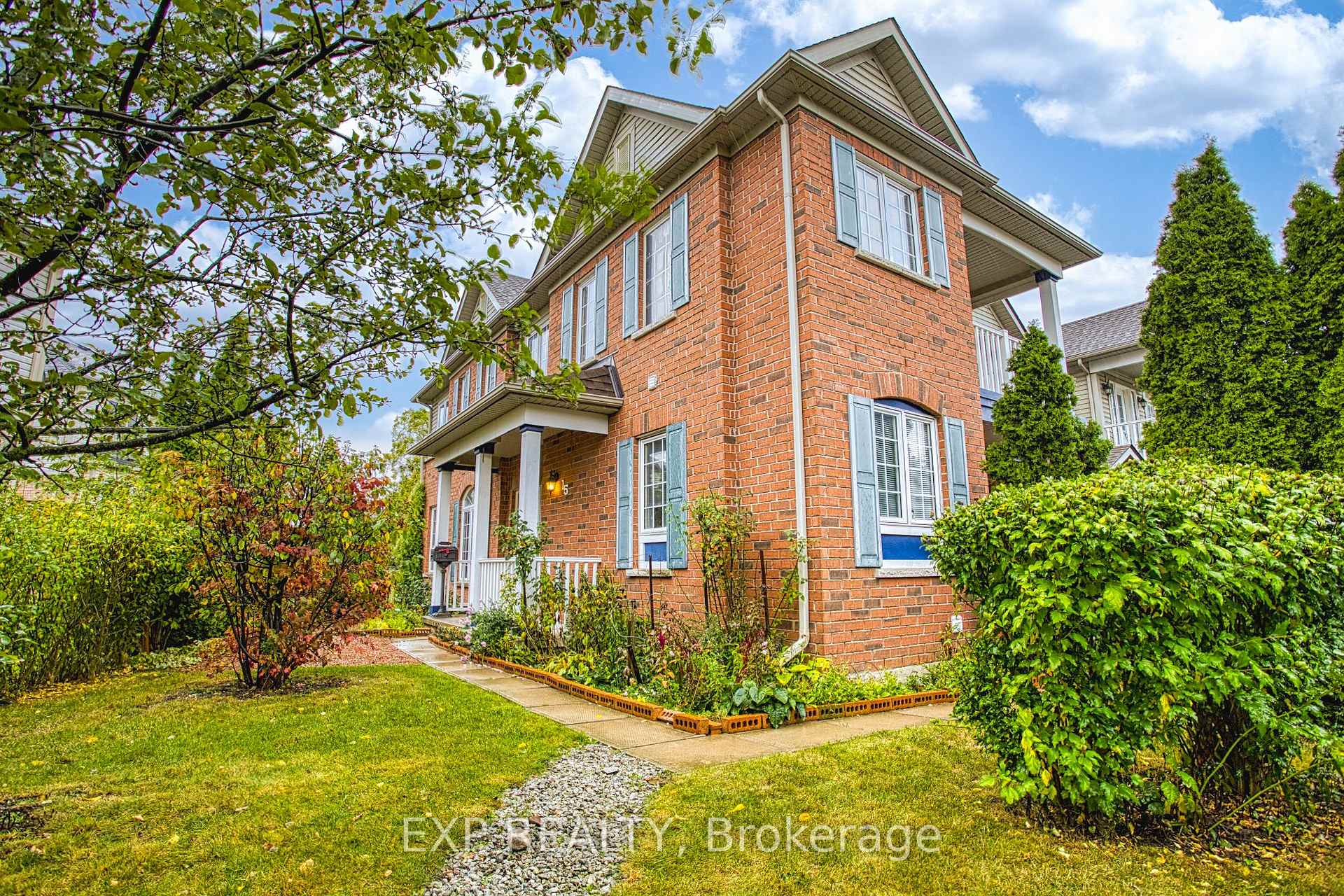Photo 4 of 15 Chloe Street, St. Catharines, E. Chester — HOMEH