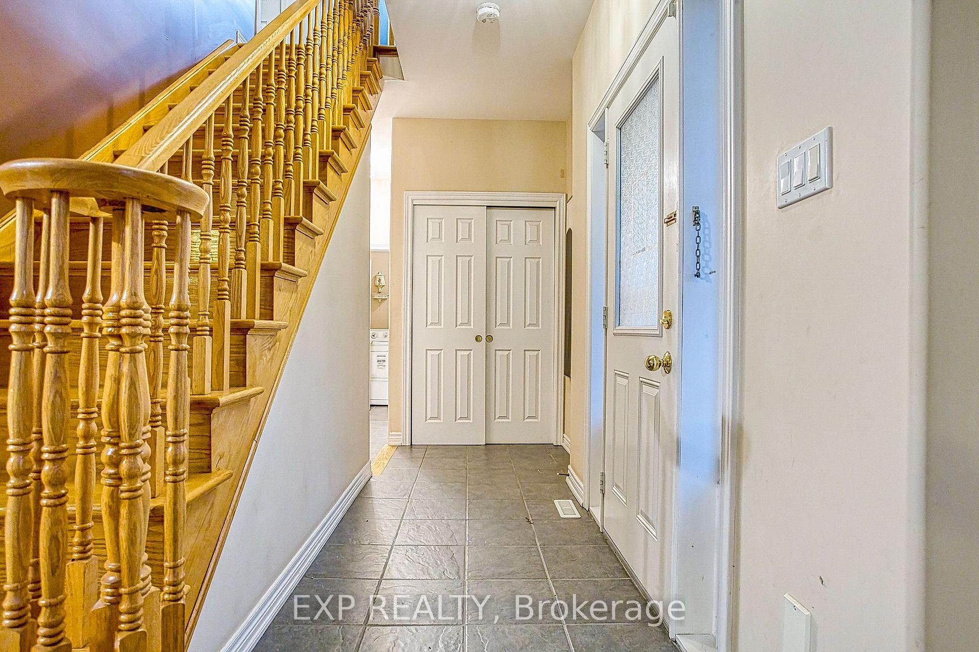 Photo 7 of 15 Chloe Street, St. Catharines, E. Chester — HOMEH