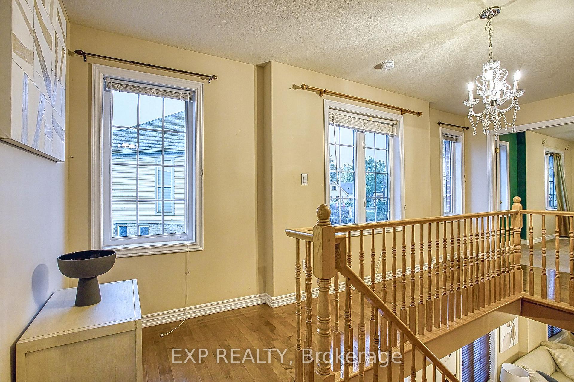 Photo 22 of 15 Chloe Street, St. Catharines, E. Chester — HOMEH