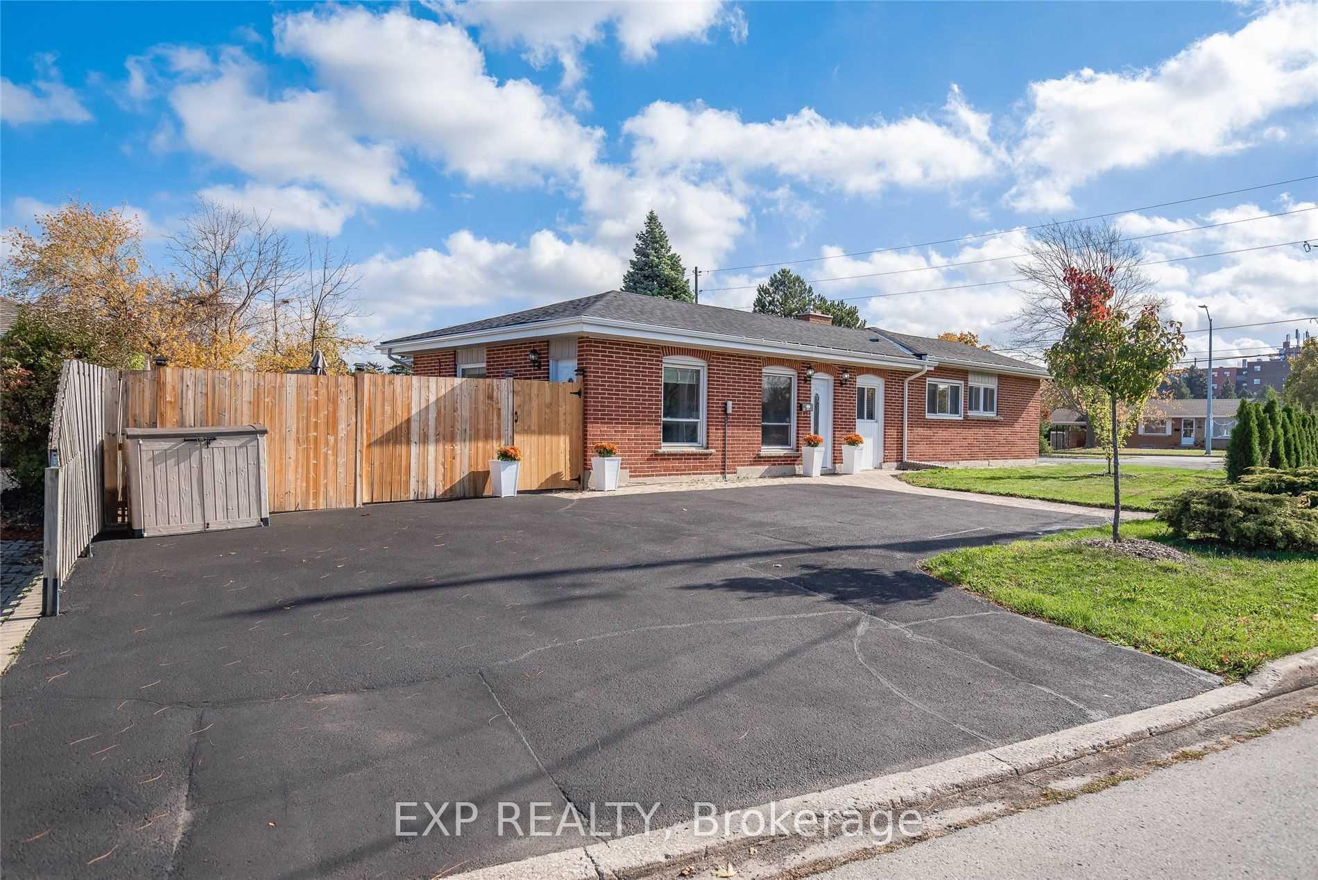 Photo 1 of Unit 2A Willcher, 237 Lakeshore Road, St. Catharines, Lakeshore — HOMEH