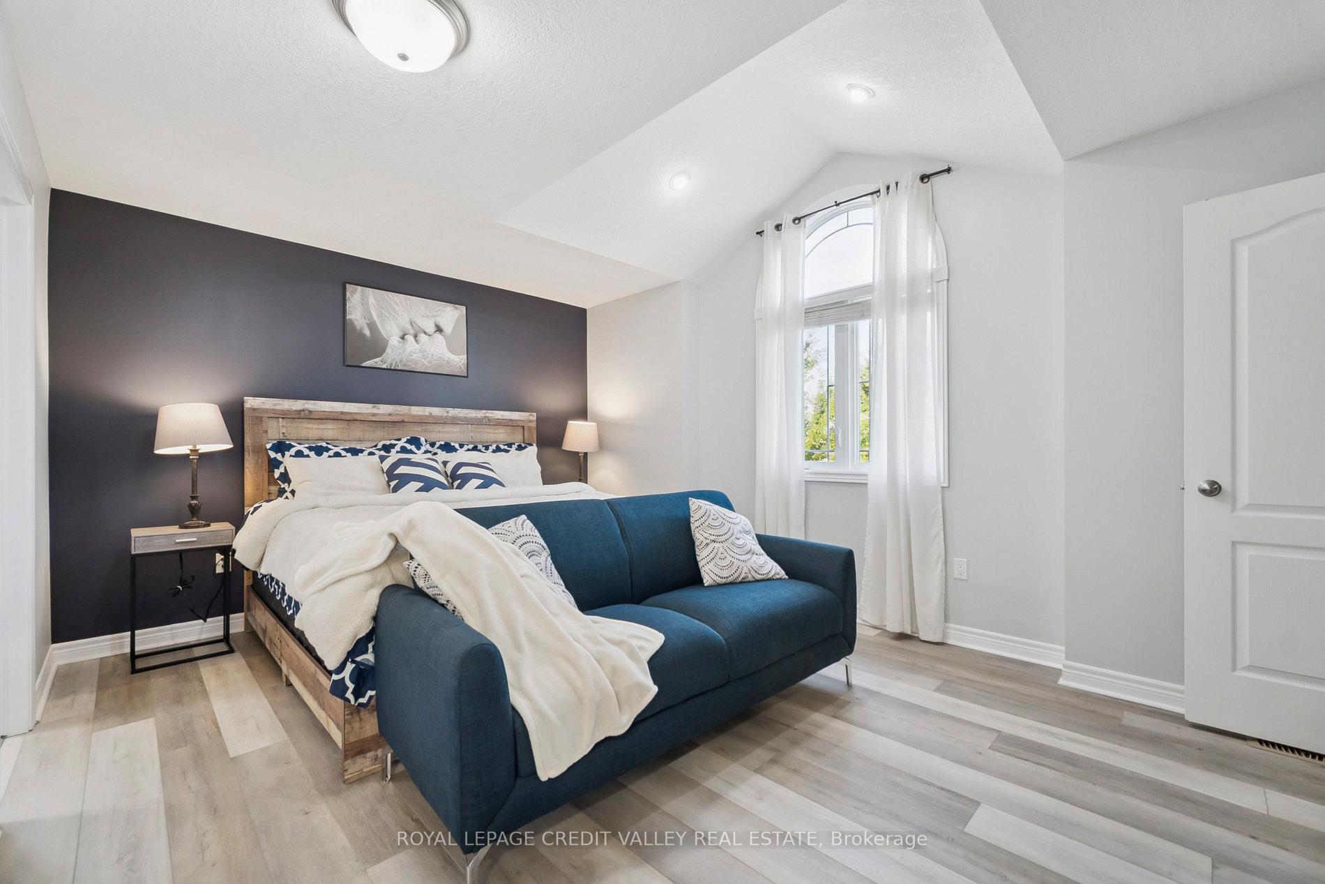 Photo 25 of 9 Peach Tree Boulevard, St. Thomas — HOMEH
