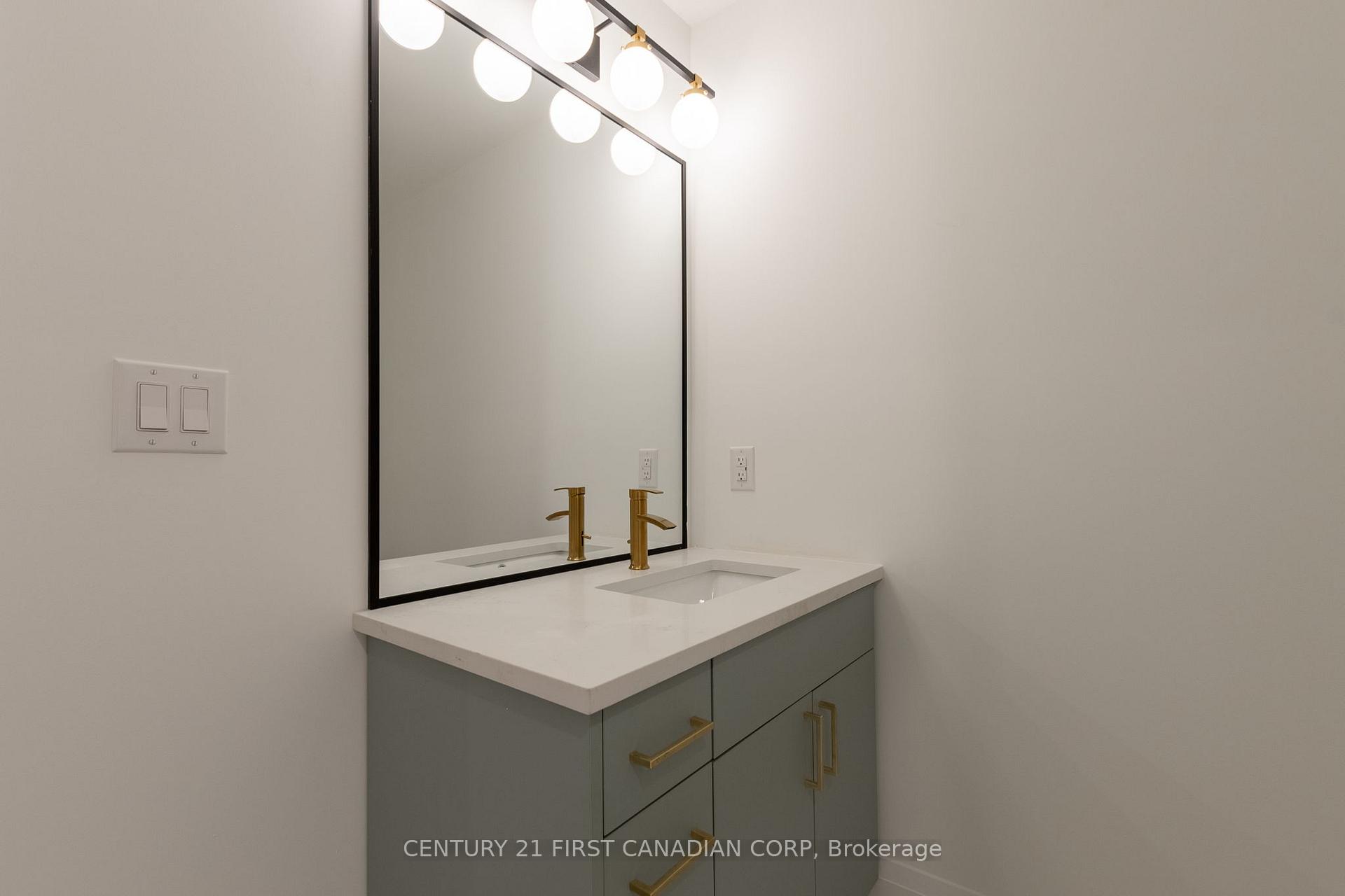 Photo 9 of Unit 15, 16 hincks Street, St. Thomas — HOMEH
