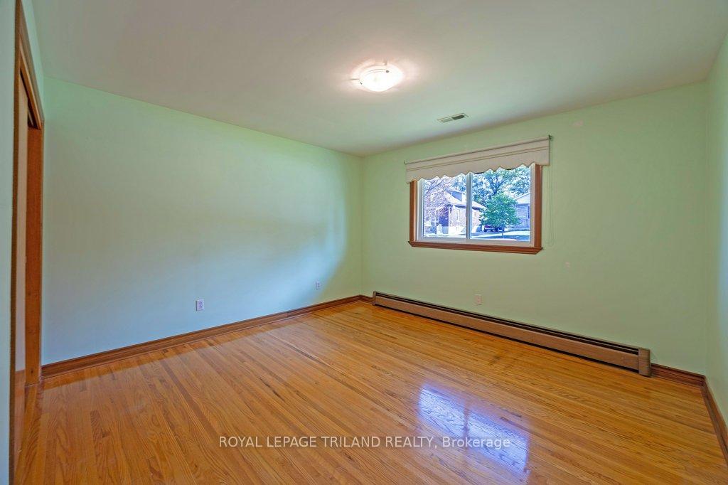 Photo 17 of 66 Park Avenue, St. Thomas — HOMEH