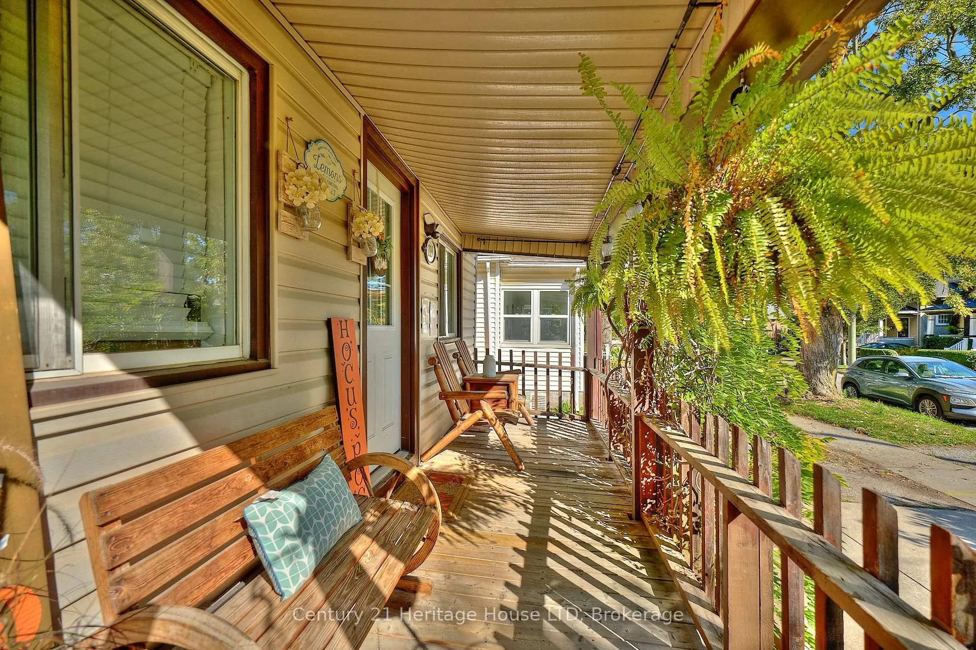 Photo 4 of 119 Page Street, St. Catharines, E. Chester — HOMEH