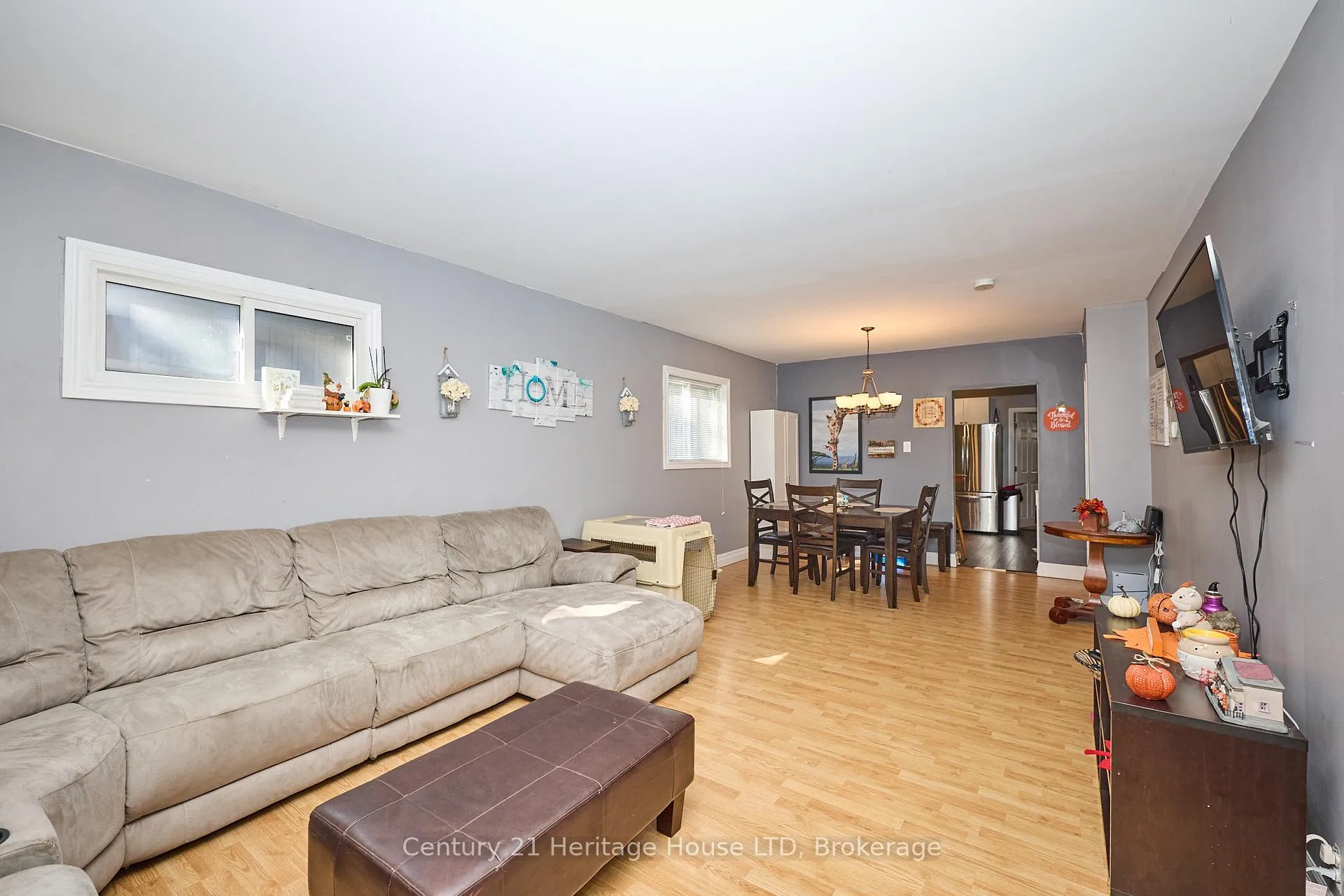 Photo 5 of 119 Page Street, St. Catharines, E. Chester — HOMEH