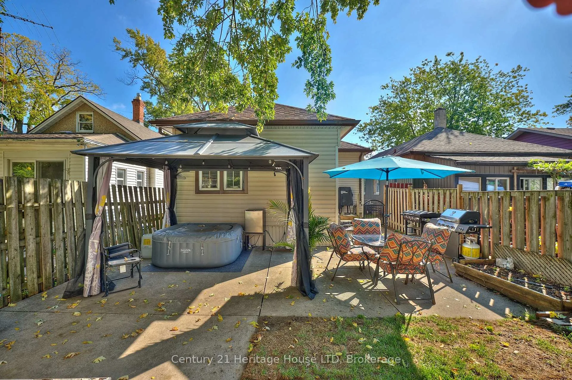 Photo 21 of 119 Page Street, St. Catharines, E. Chester — HOMEH