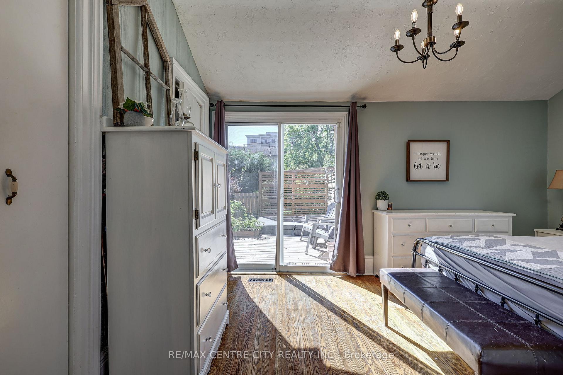 Photo 20 of 134 Wellington Street, St. Thomas — HOMEH
