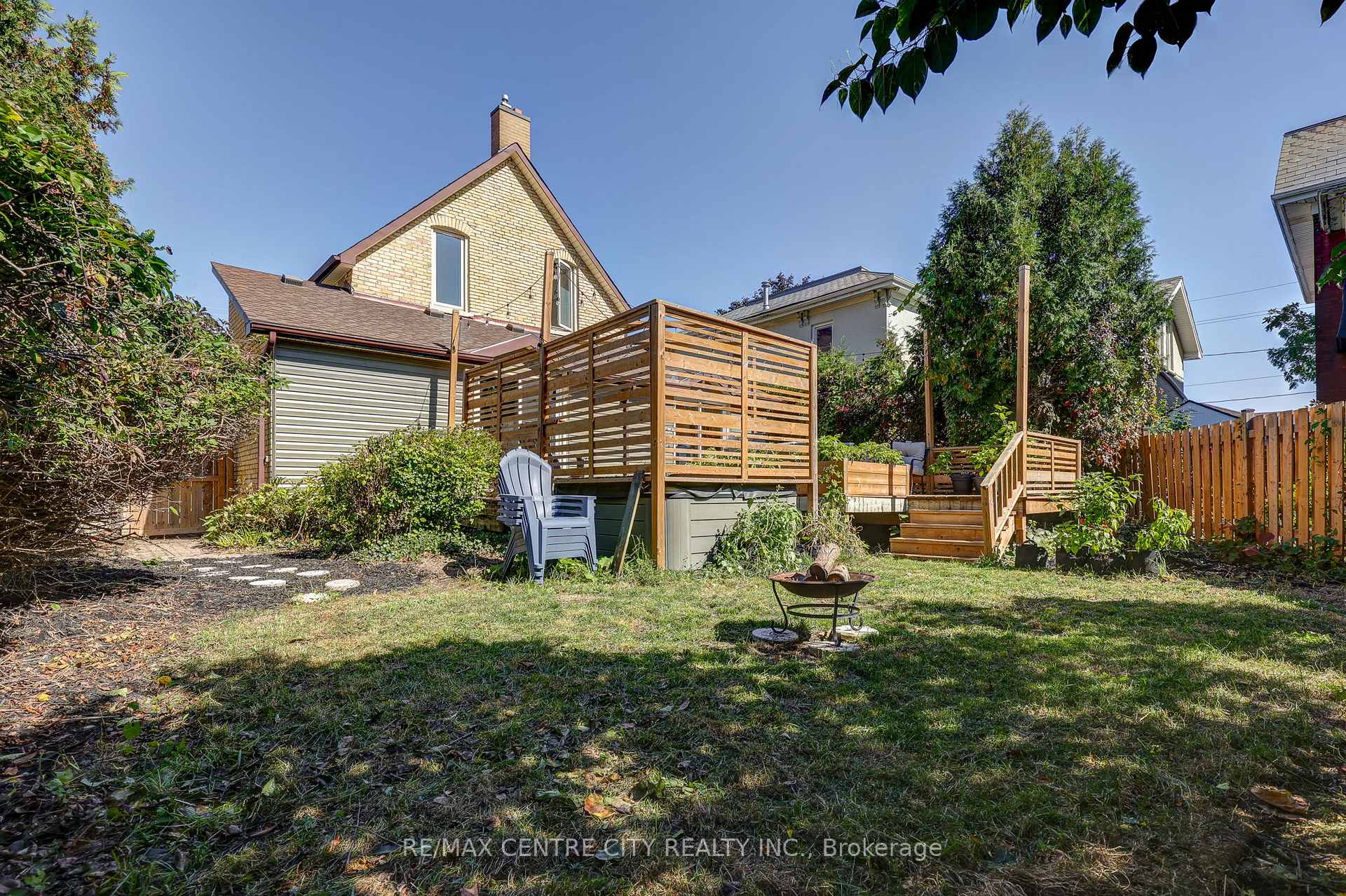 Photo 47 of 134 Wellington Street, St. Thomas — HOMEH