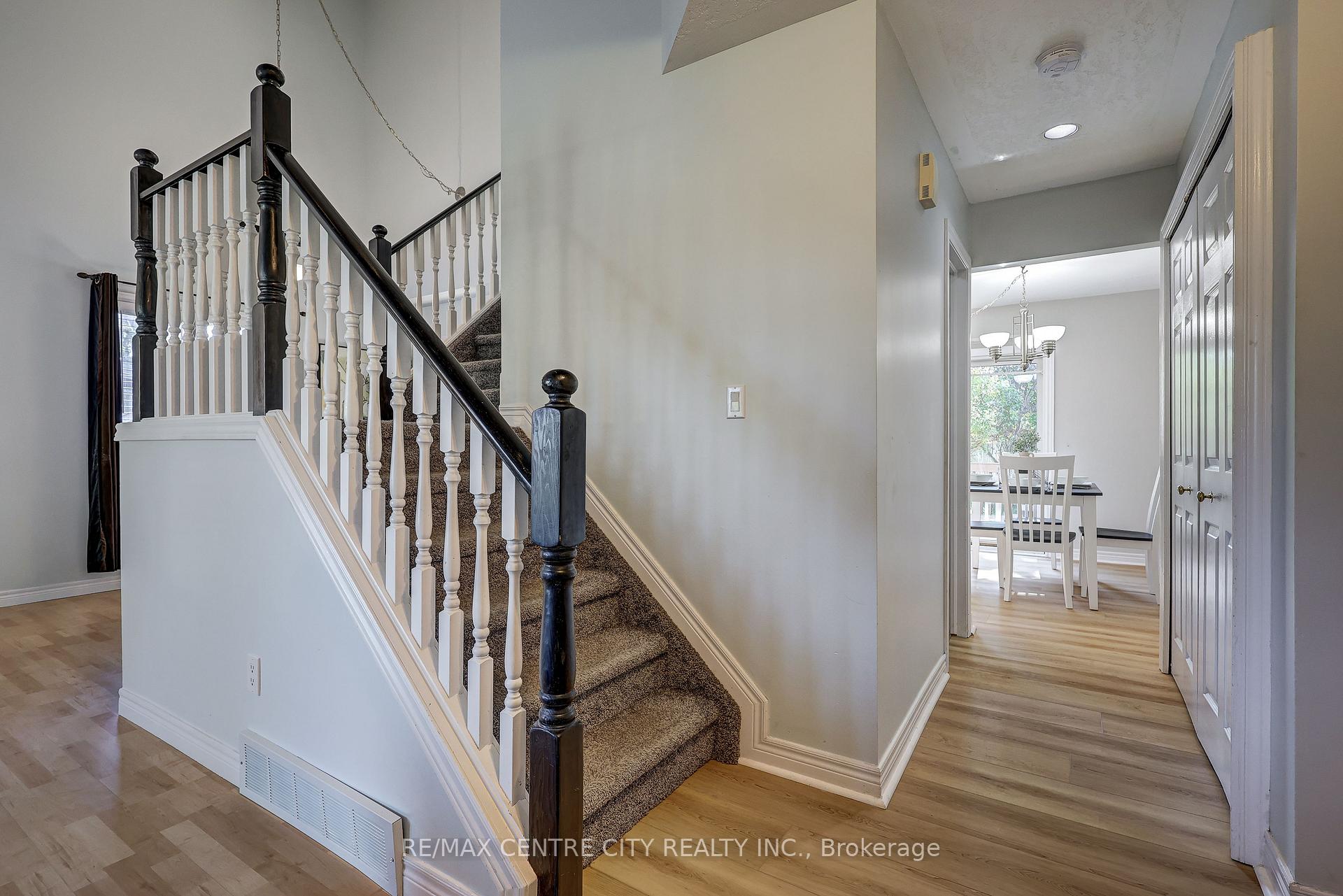 Photo 8 of 19 Lyford Court, St. Thomas — HOMEH