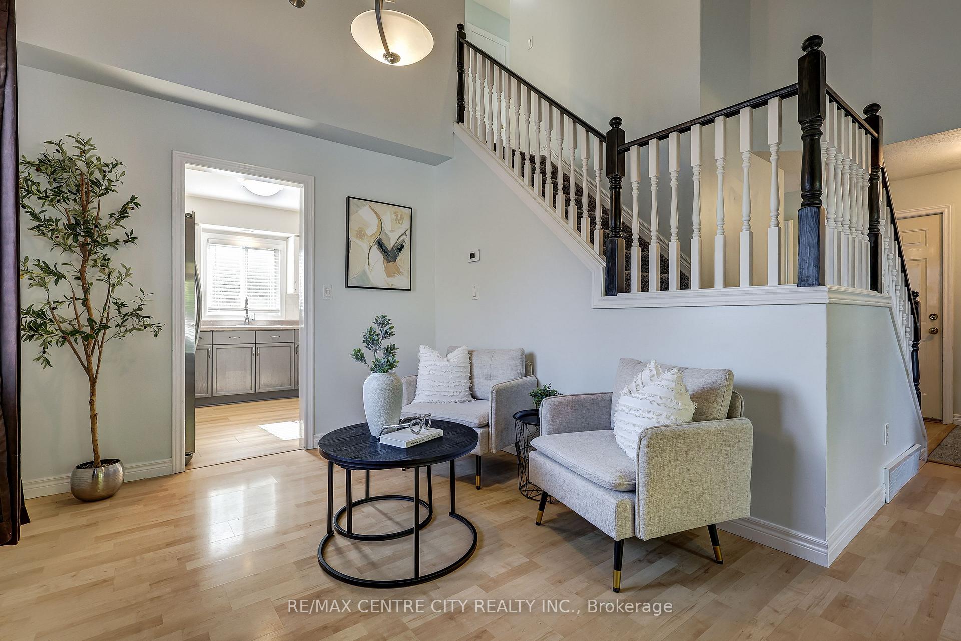 Photo 16 of 19 Lyford Court, St. Thomas — HOMEH