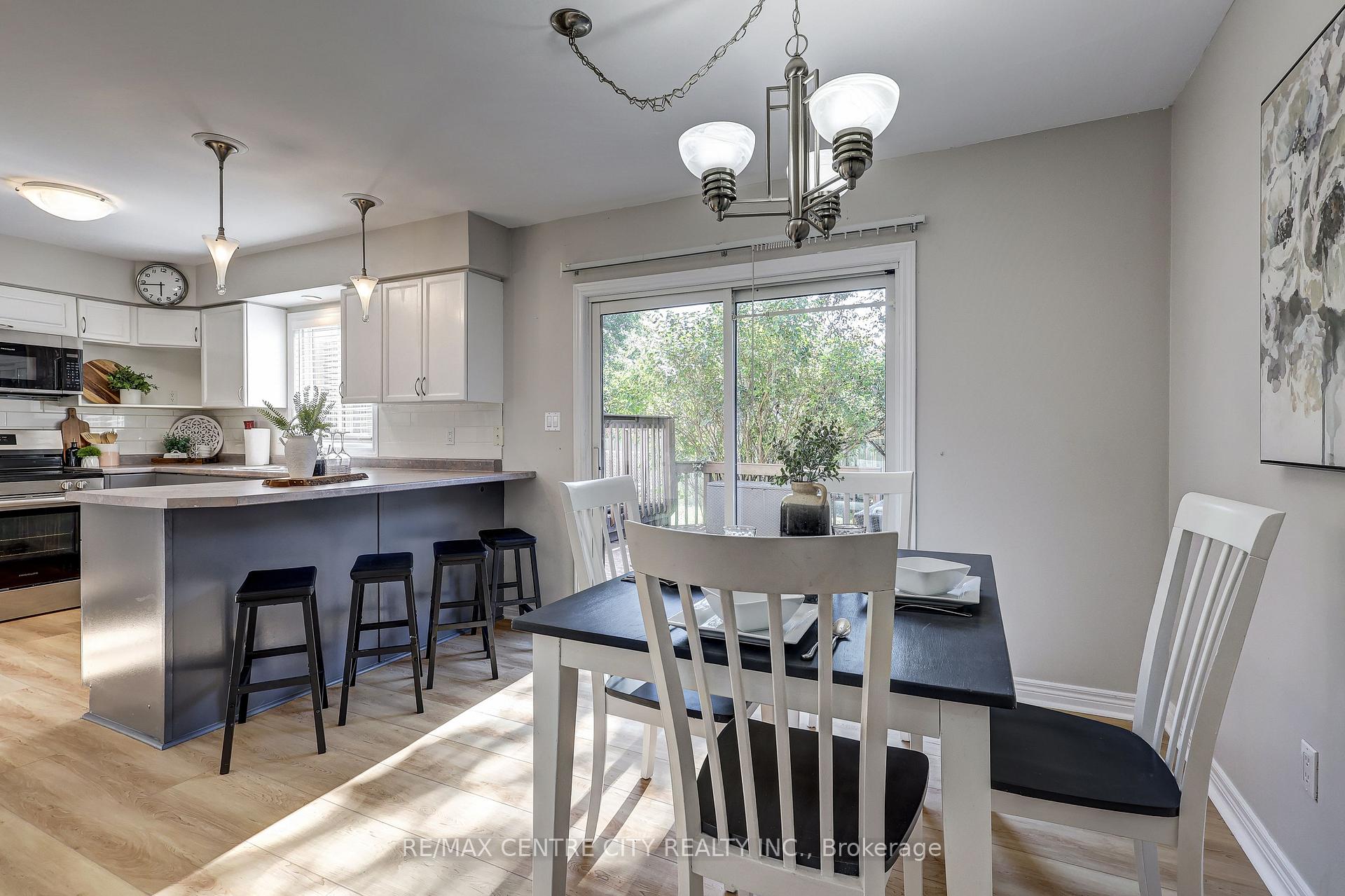 Photo 18 of 19 Lyford Court, St. Thomas — HOMEH