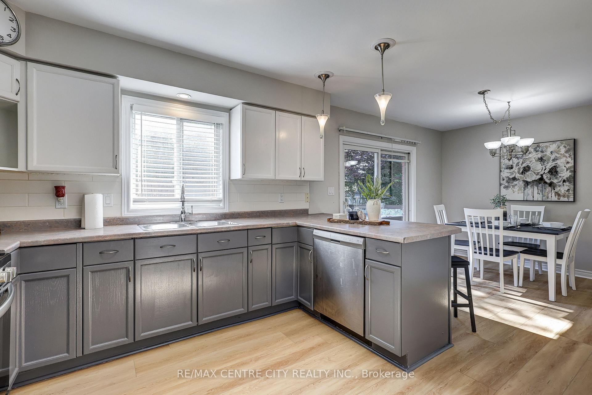 Photo 23 of 19 Lyford Court, St. Thomas — HOMEH