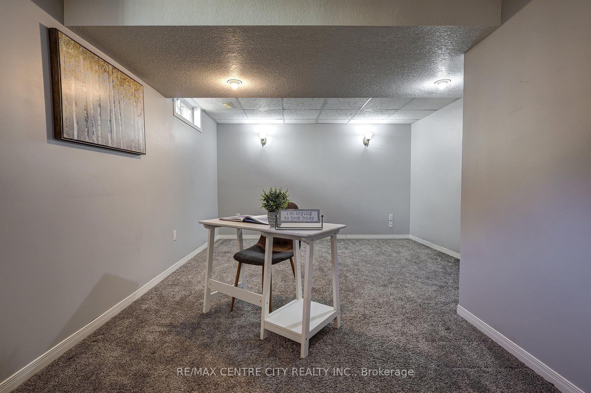 Photo 39 of 19 Lyford Court, St. Thomas — HOMEH
