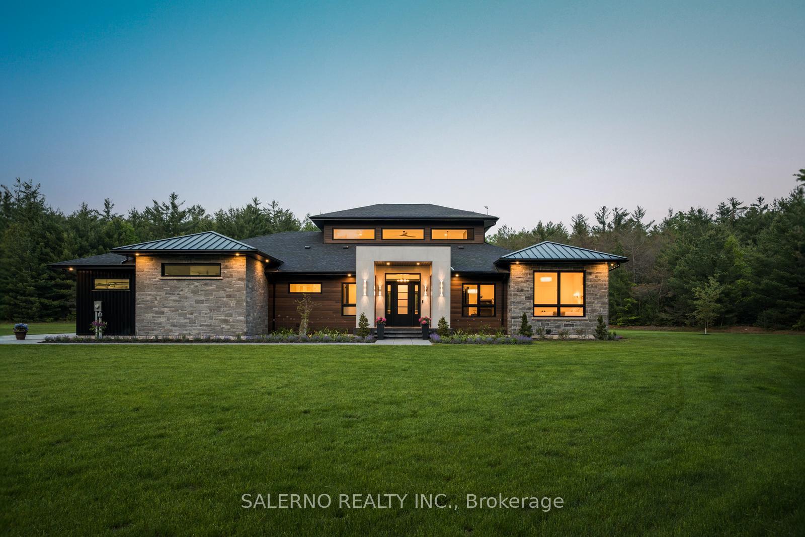 Photo 1 of 38 Marni Lane, Springwater, Phelpston — HOMEH