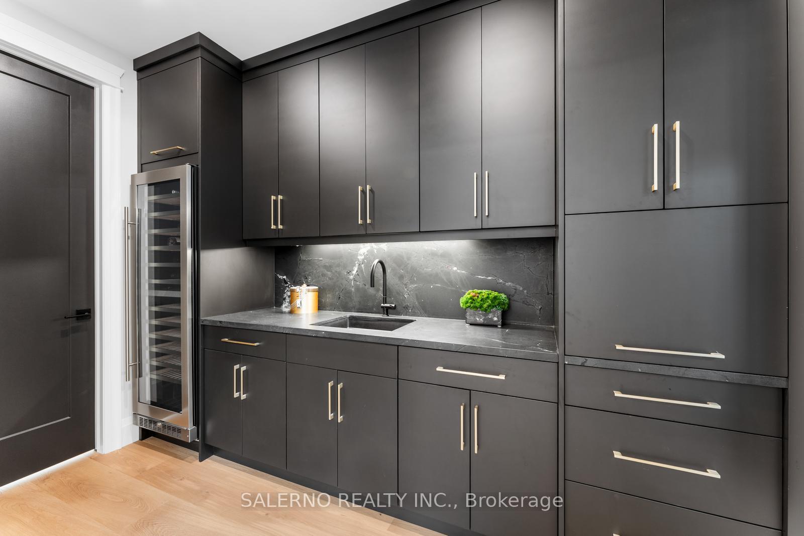 Photo 16 of 38 Marni Lane, Springwater, Phelpston — HOMEH