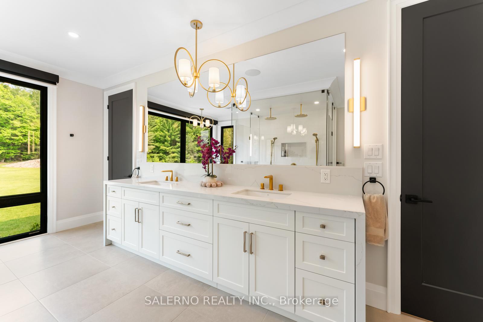 Photo 20 of 38 Marni Lane, Springwater, Phelpston — HOMEH