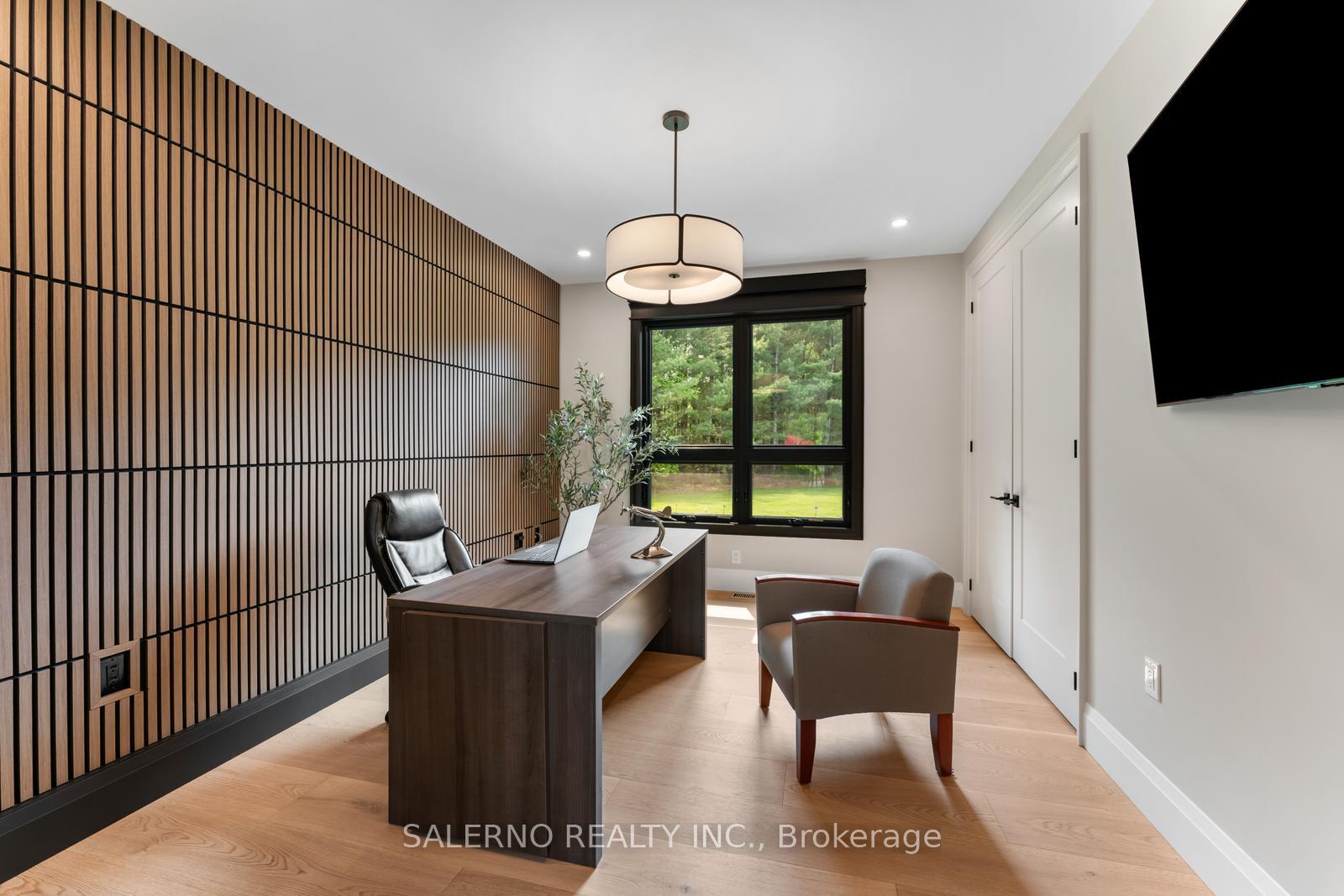 Photo 25 of 38 Marni Lane, Springwater, Phelpston — HOMEH
