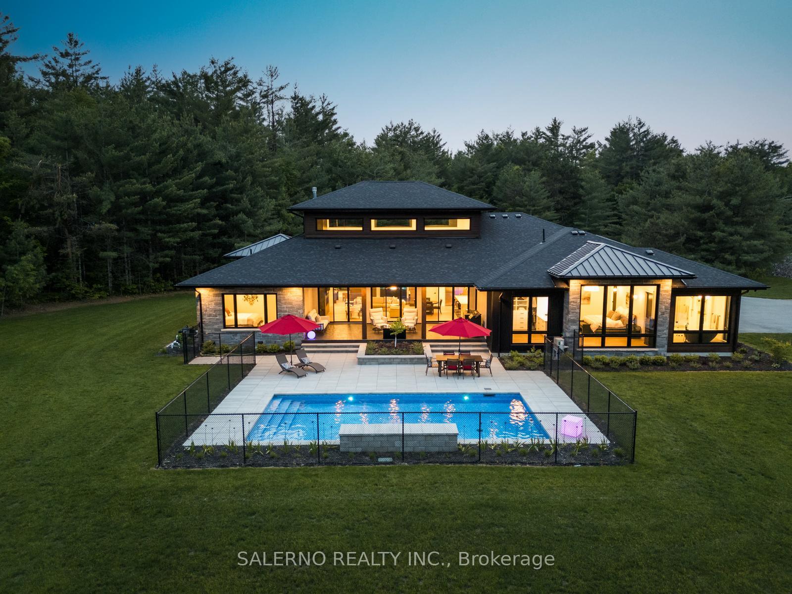Photo 37 of 38 Marni Lane, Springwater, Phelpston — HOMEH
