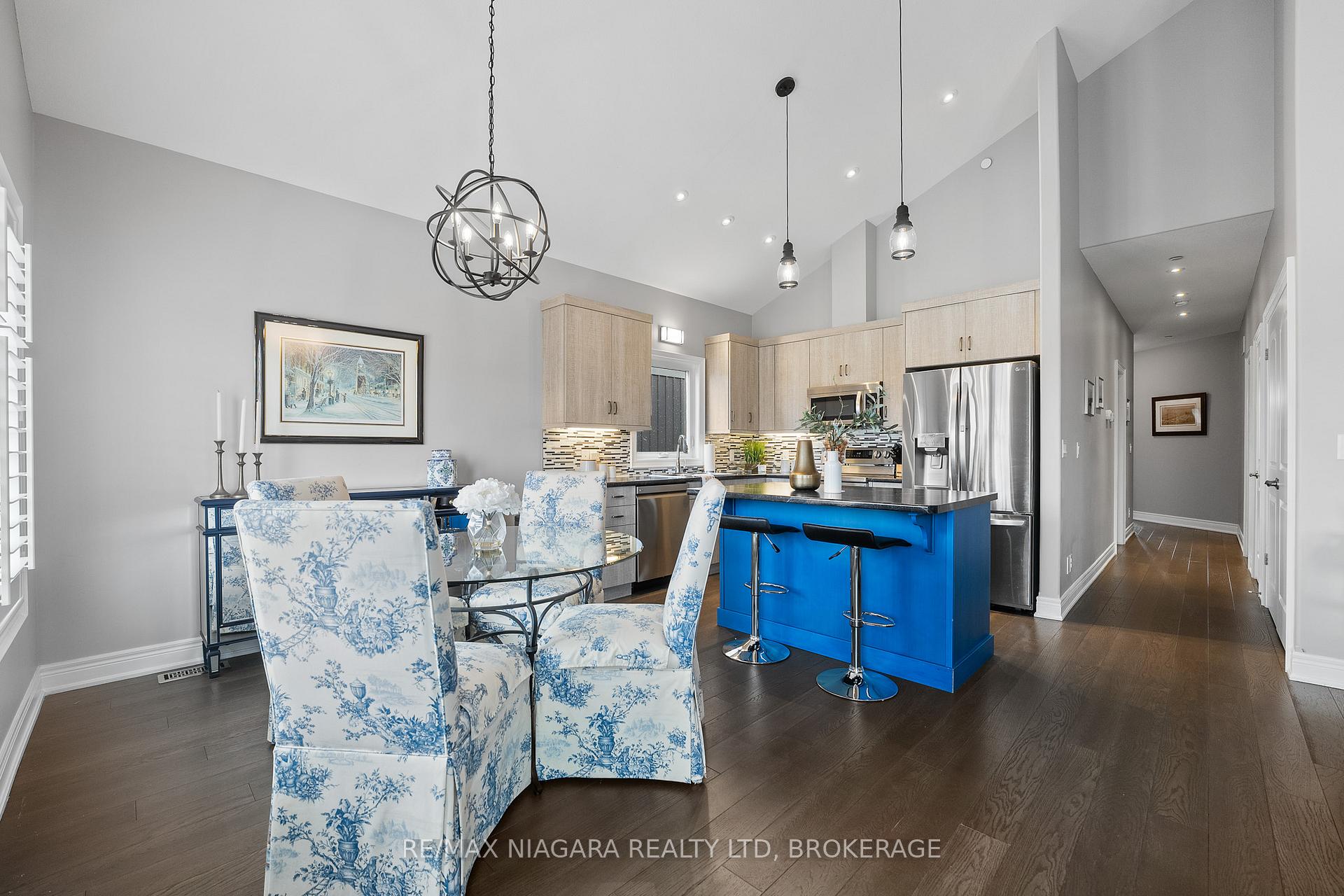Photo 11 of 86 Parkside Drive, St. Catharines, Port Weller — HOMEH