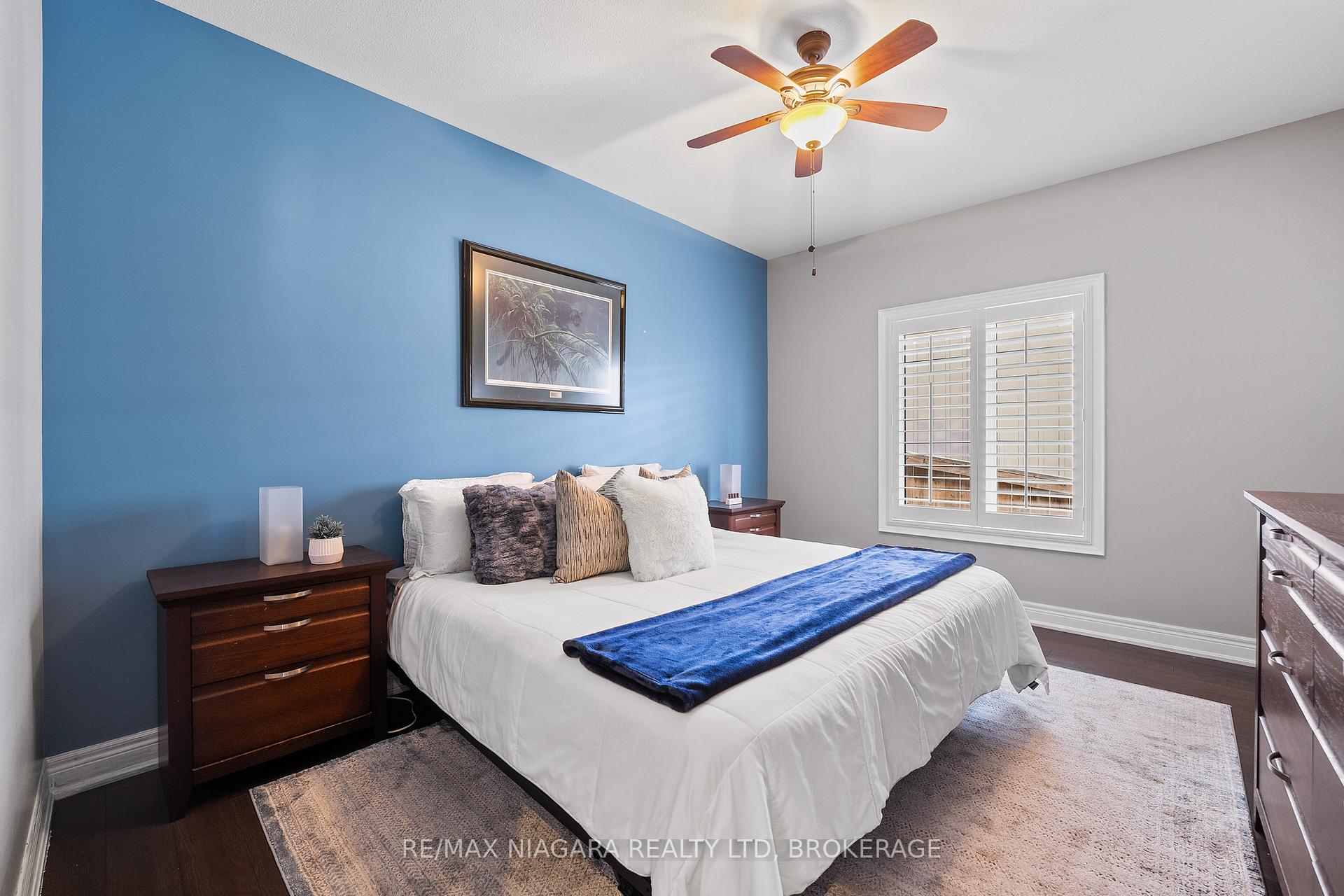 Photo 15 of 86 Parkside Drive, St. Catharines, Port Weller — HOMEH