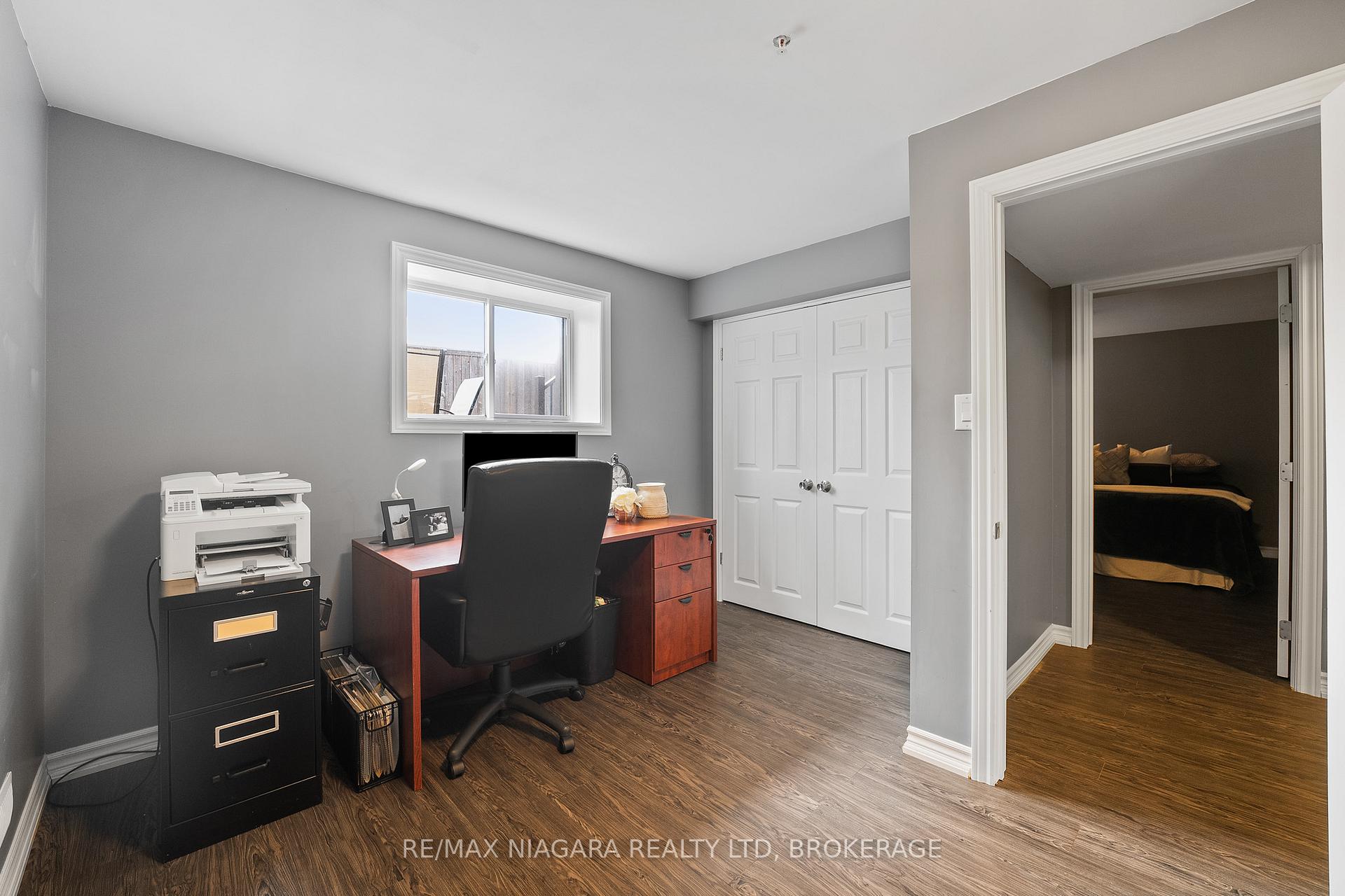 Photo 26 of 86 Parkside Drive, St. Catharines, Port Weller — HOMEH
